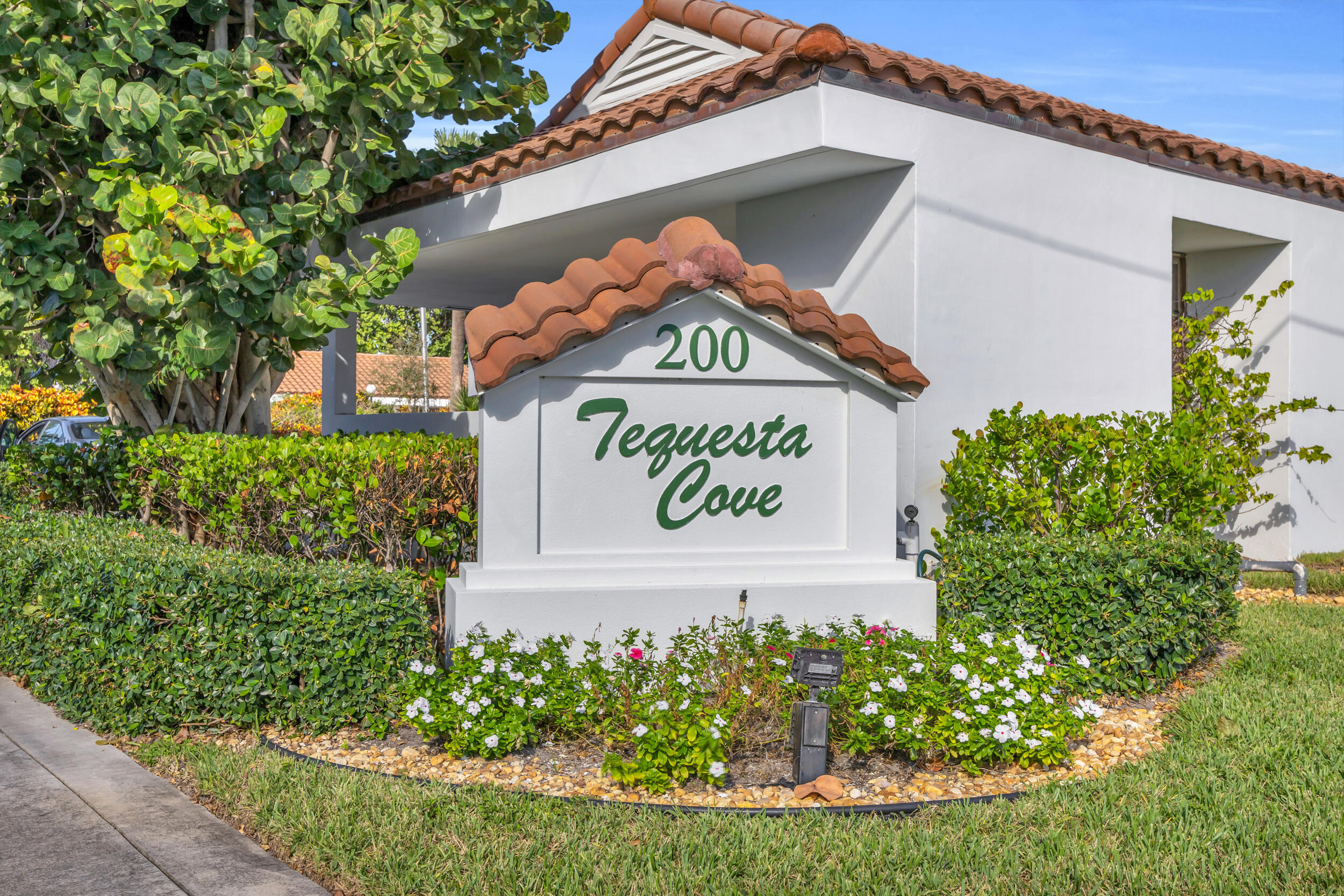 200 Waterway Road 206