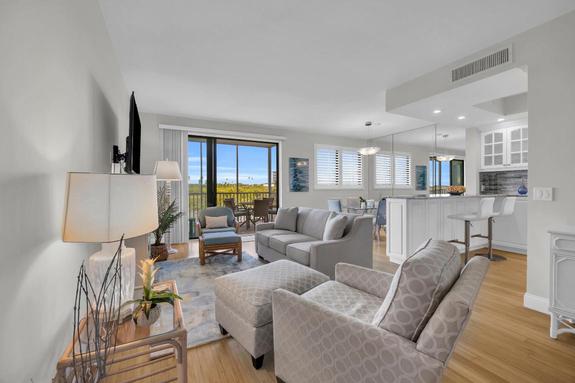 200 Waterway Road 206