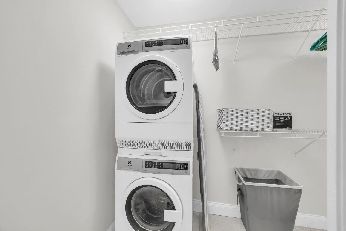 200 Waterway Road 206