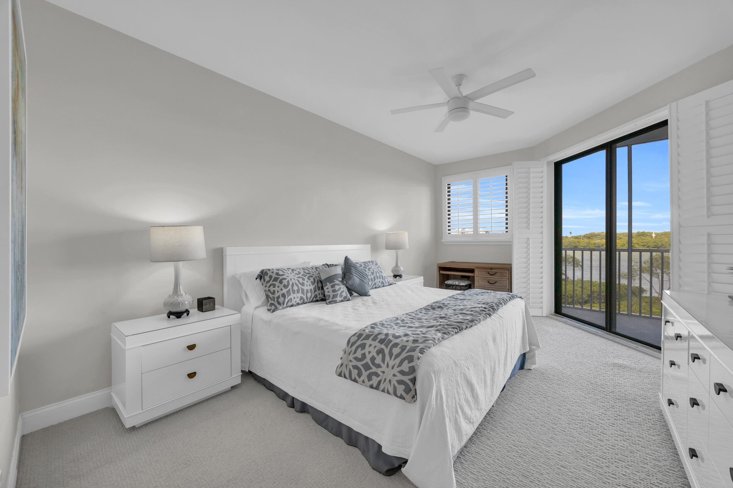 200 Waterway Road 206