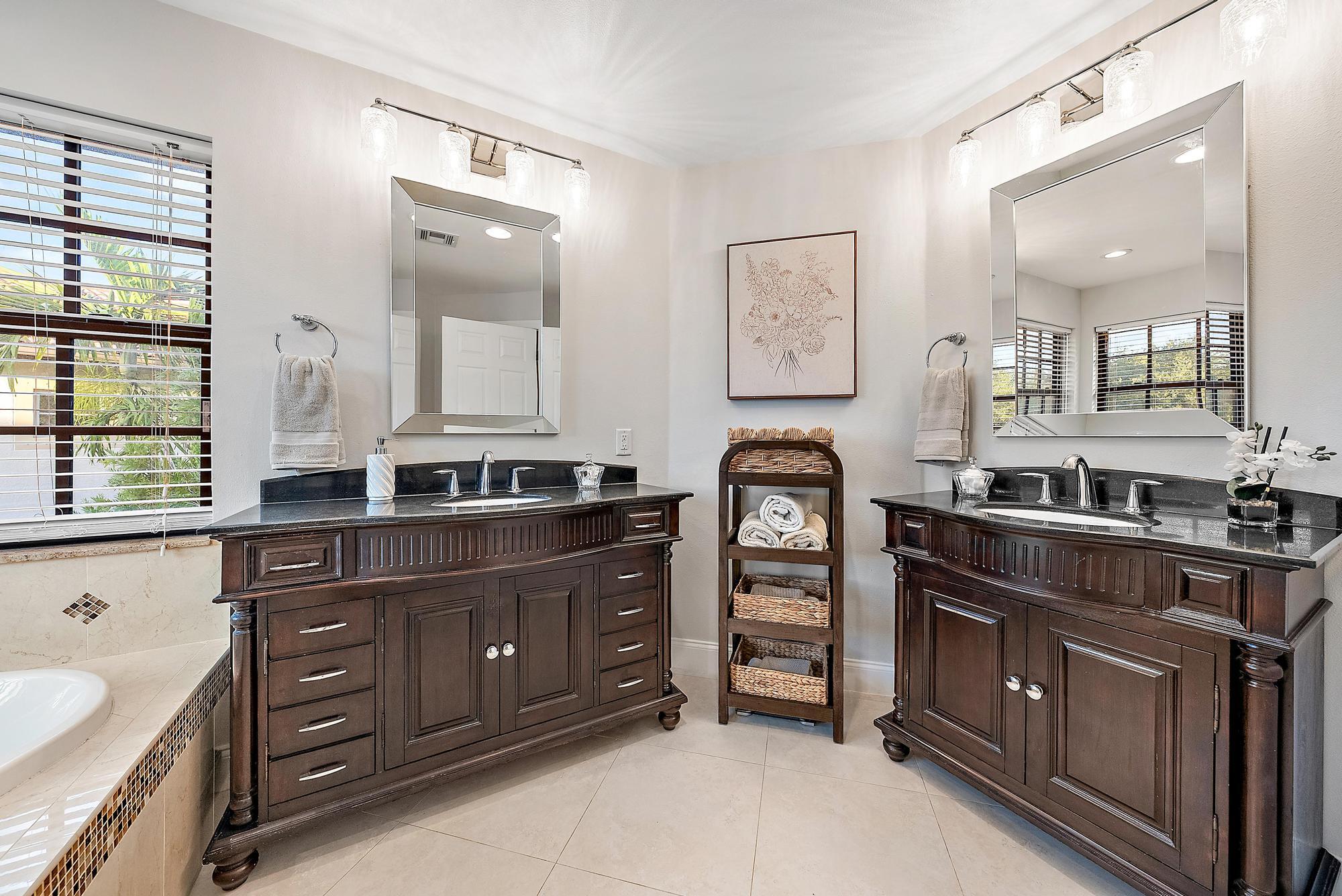 495 Pelican Lane S, Jupiter