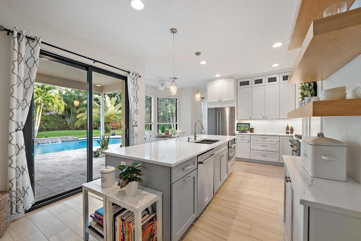 495 Pelican Lane S, Jupiter