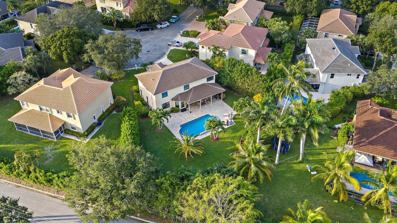 495 Pelican Lane S, Jupiter