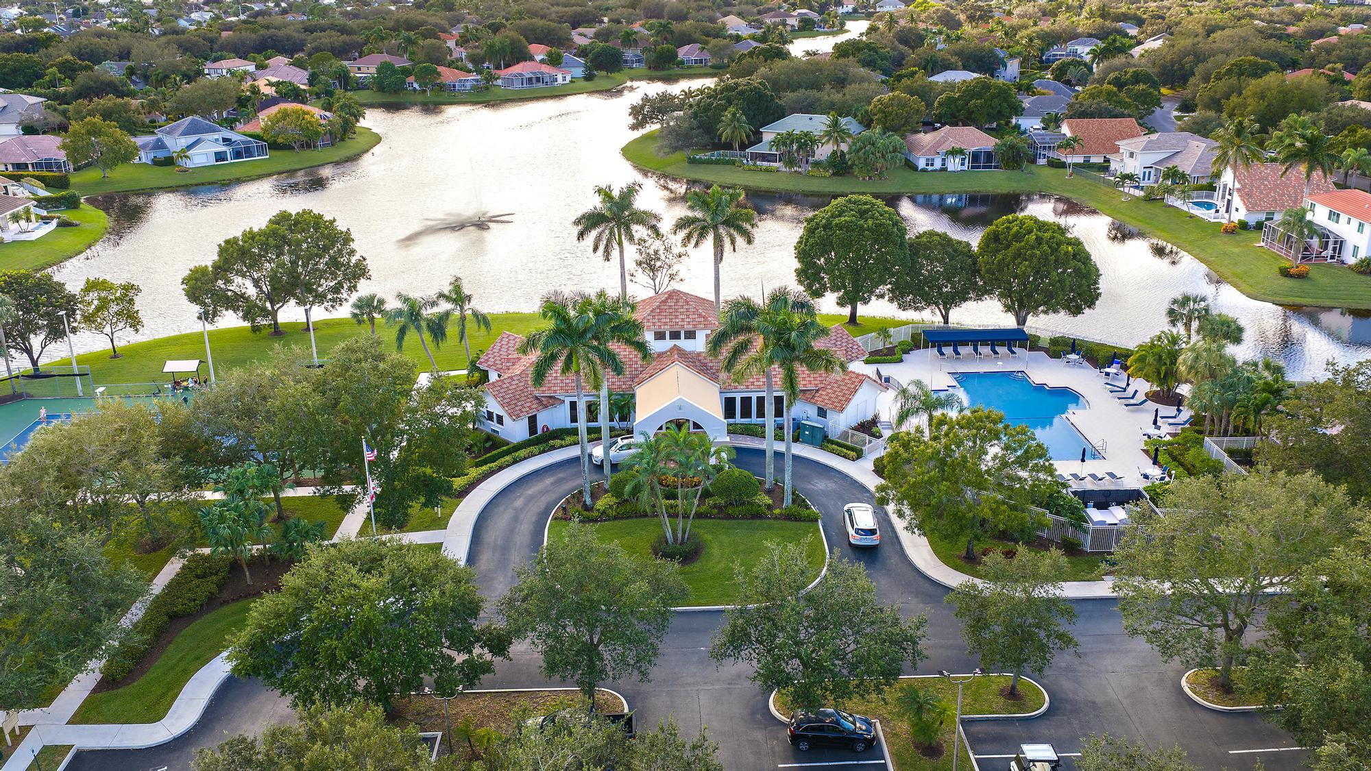 495 Pelican Lane S, Jupiter