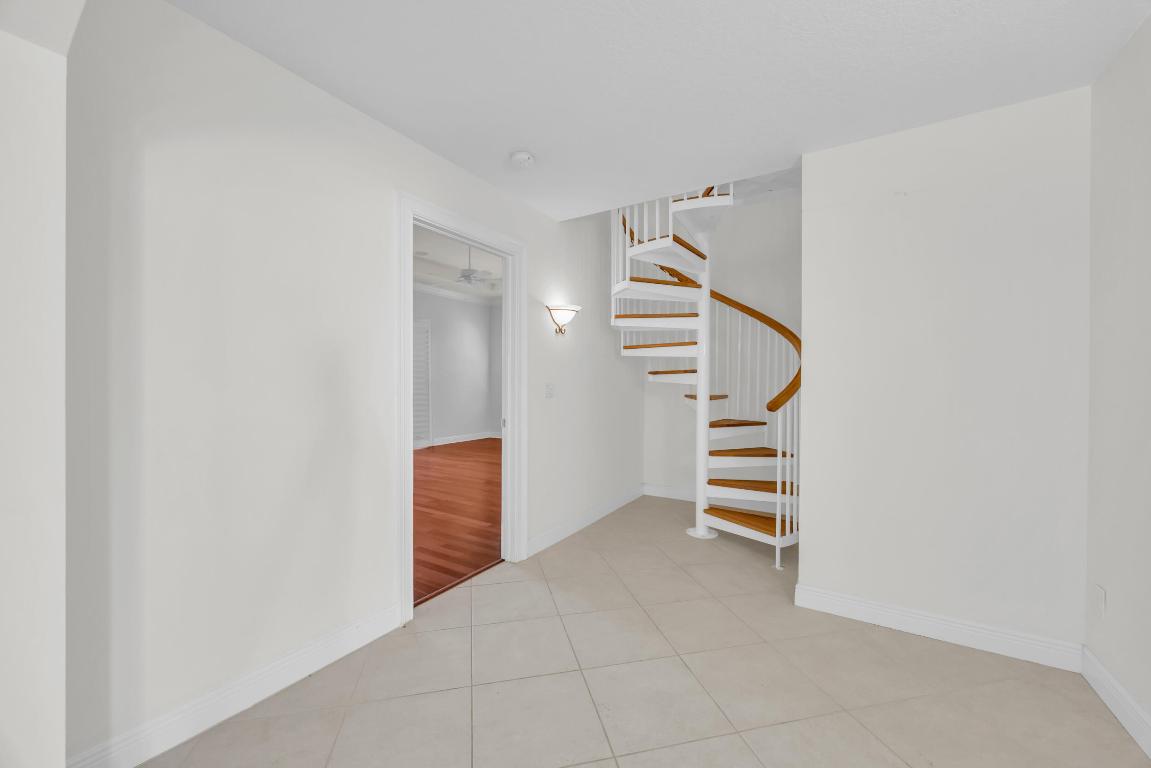 11461 SE Plandome Drive