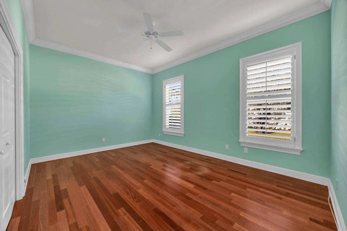 11461 SE Plandome Drive