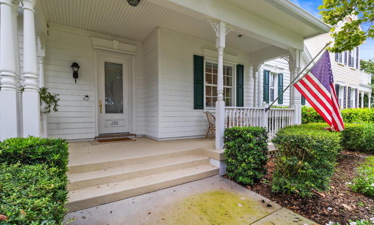 172 Queensland Lane