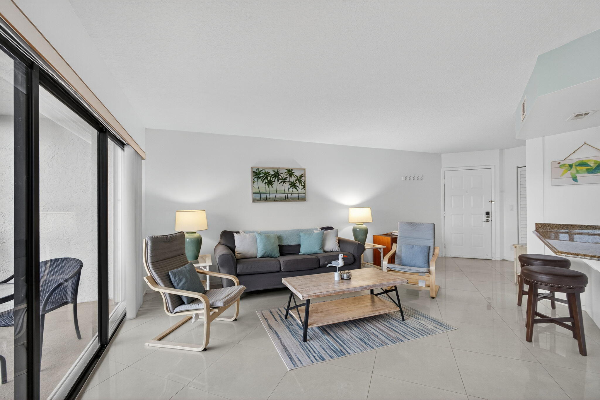 1605 S Us Highway 1 A407