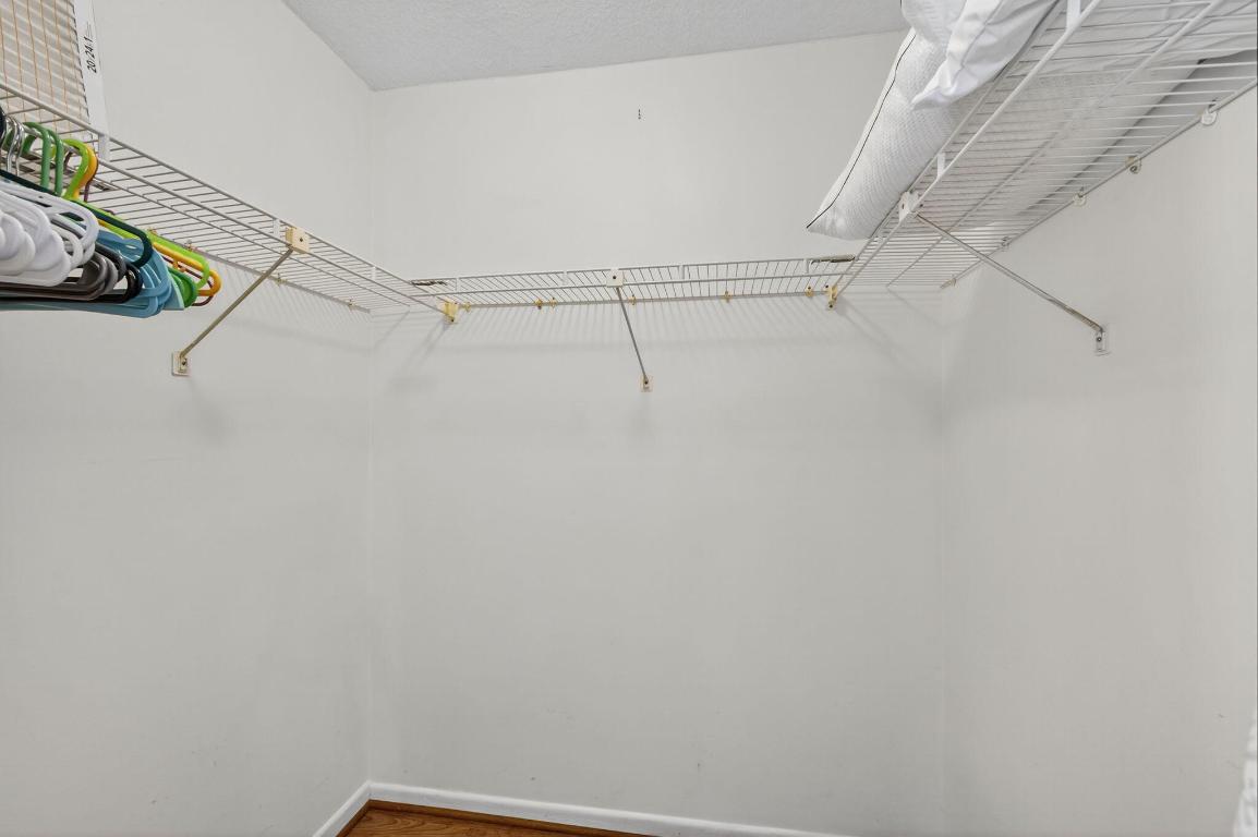 1605 S Us Highway 1 A407