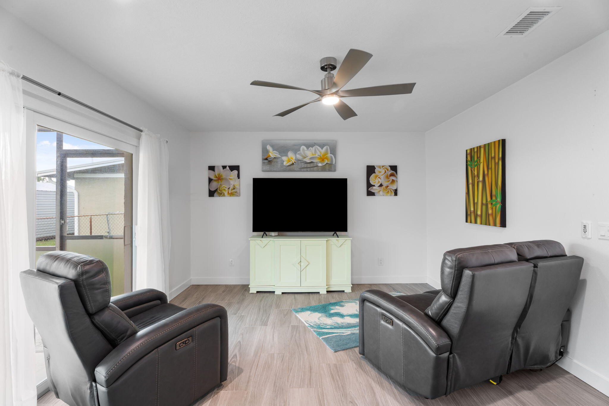 372 SE Oakridge Drive, Port St. Lucie