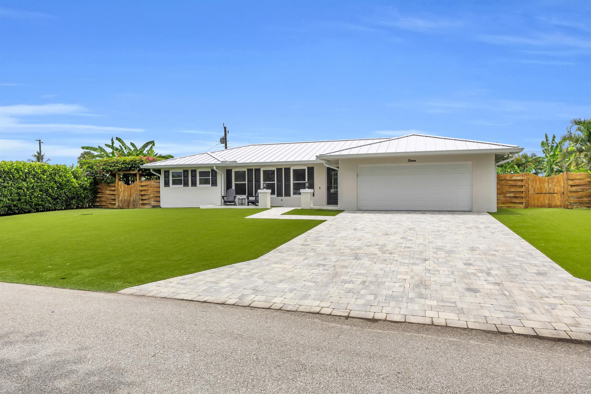 11 SE Splitrail Circle