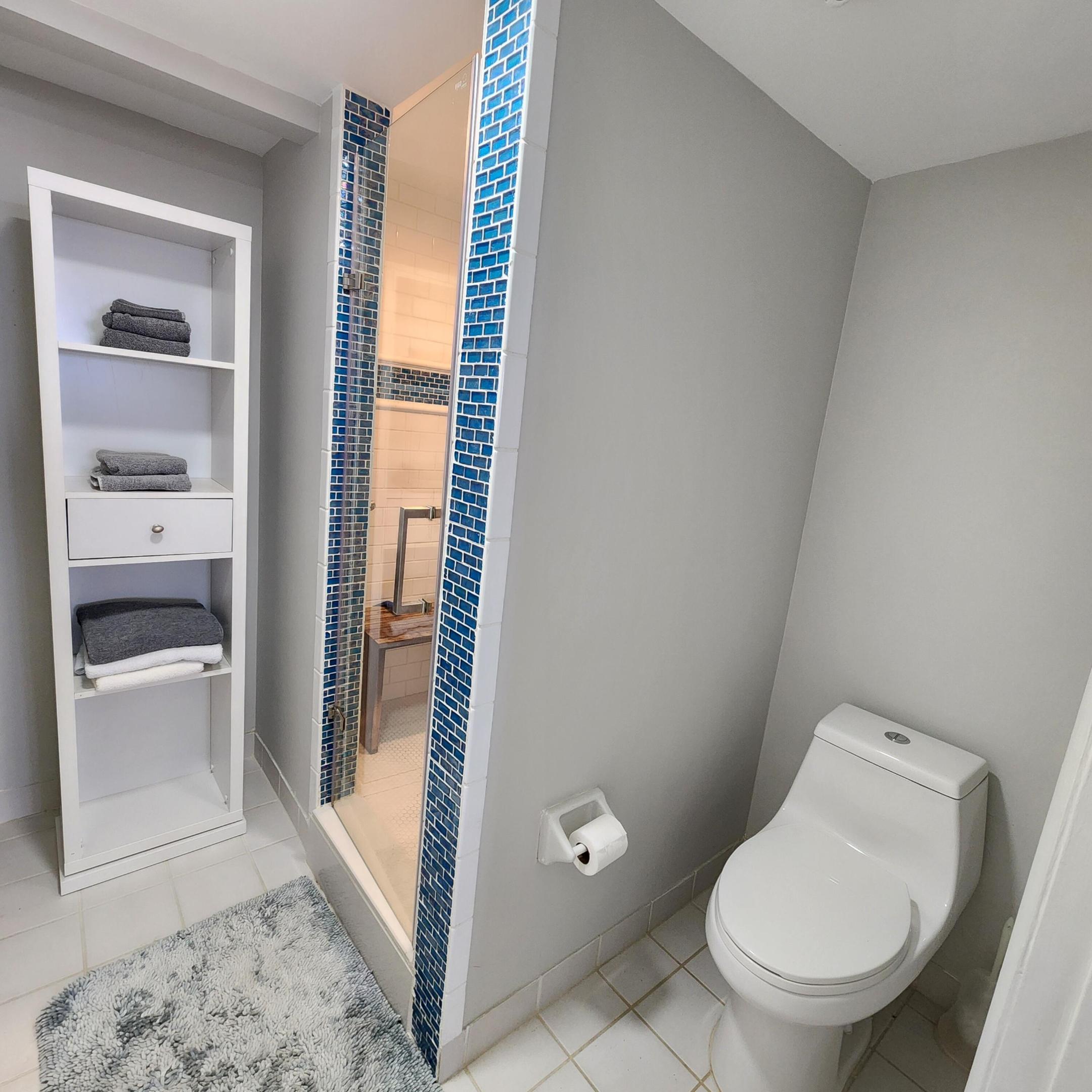 5151 N Highway A1a 411