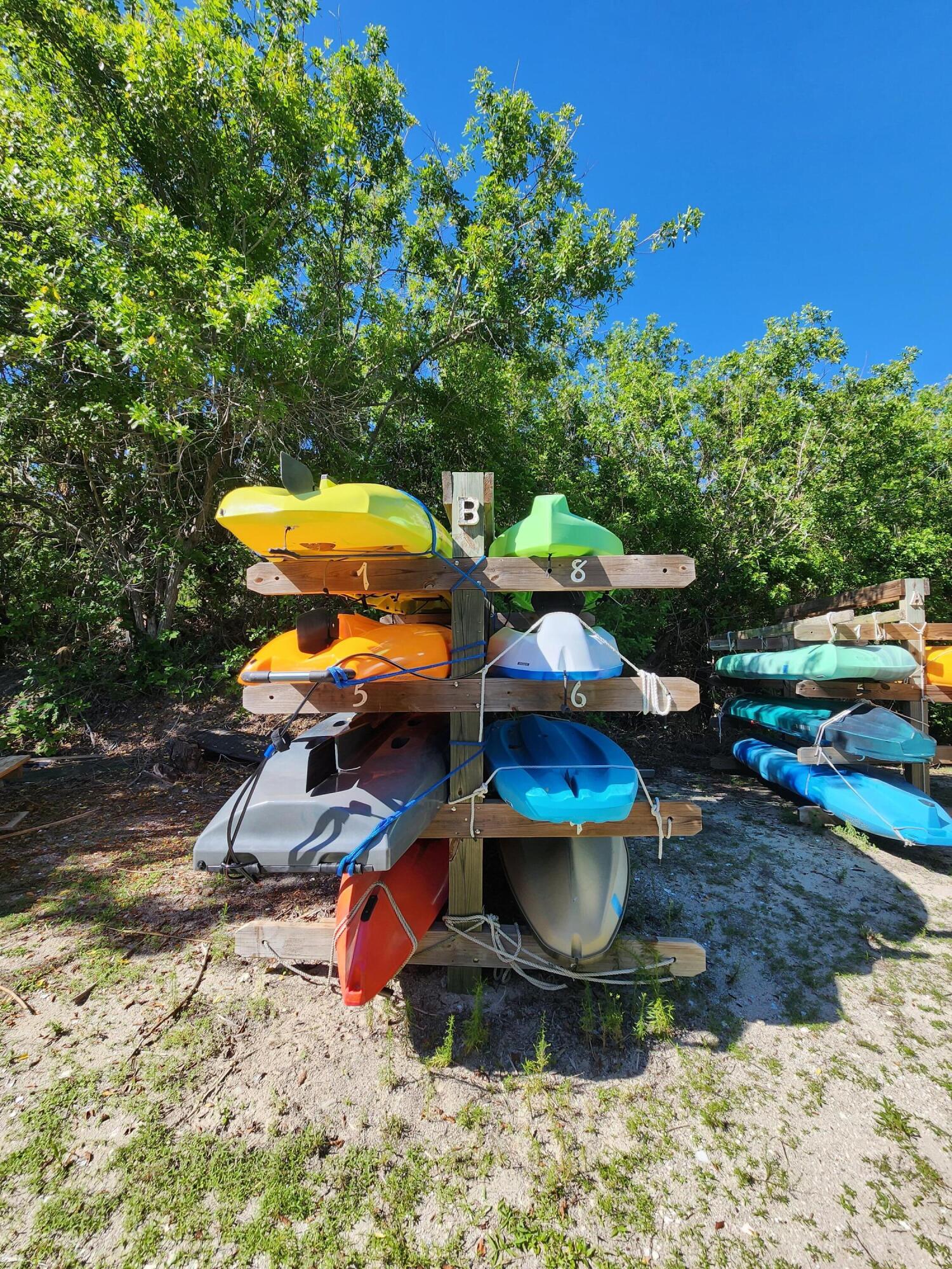 5151 N Highway A1a 411