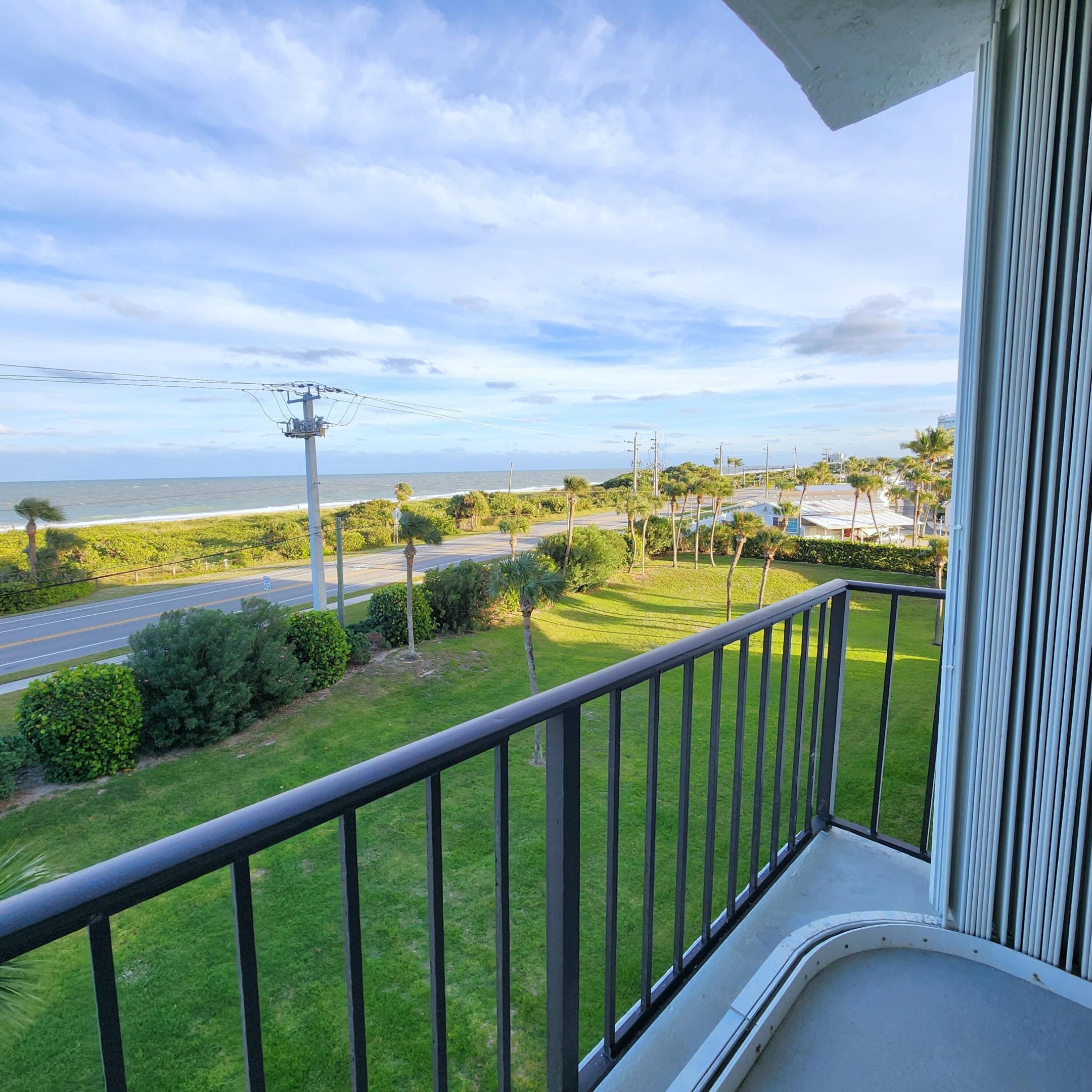 5151 N Highway A1a 411