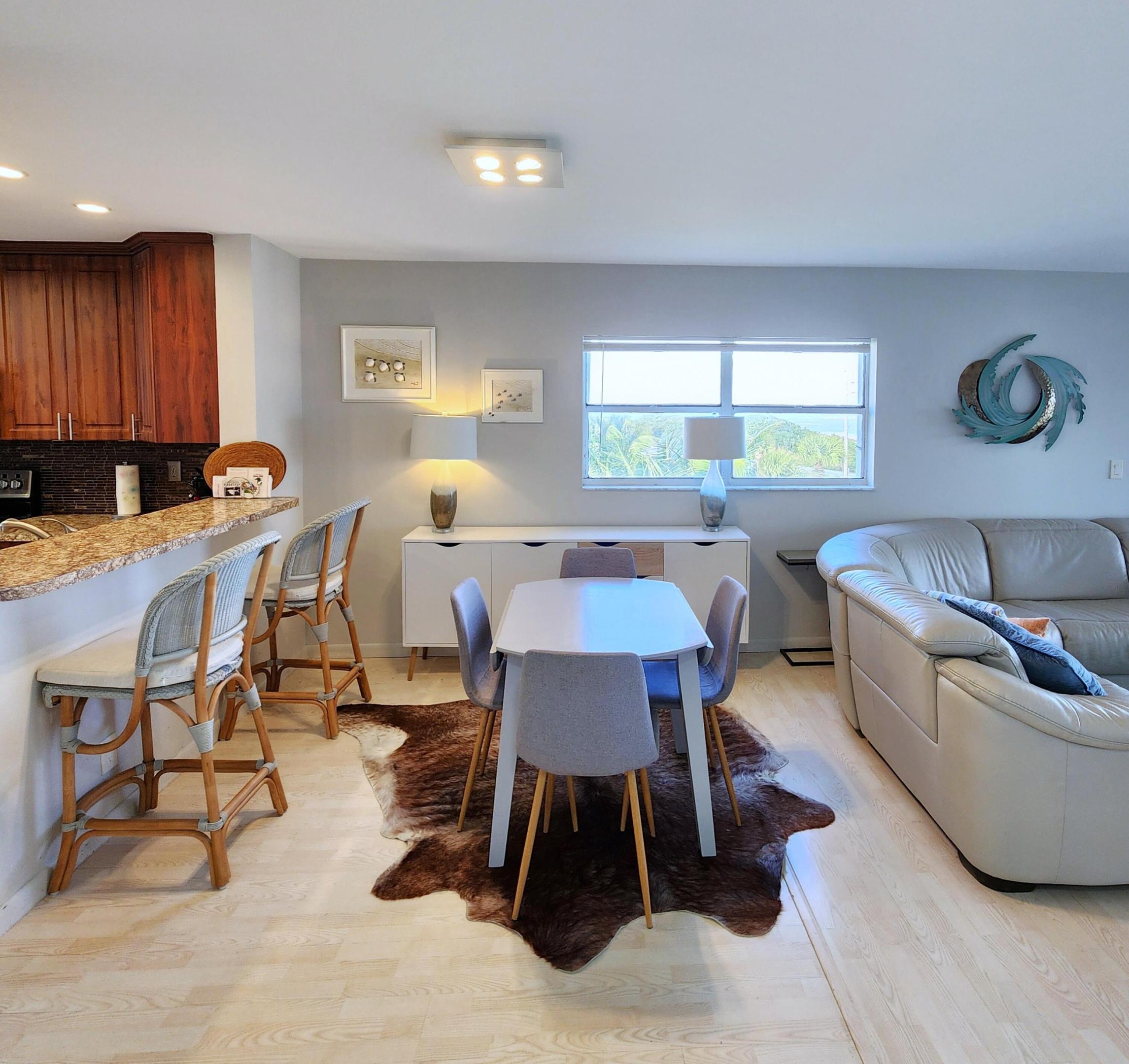 5151 N Highway A1a 411