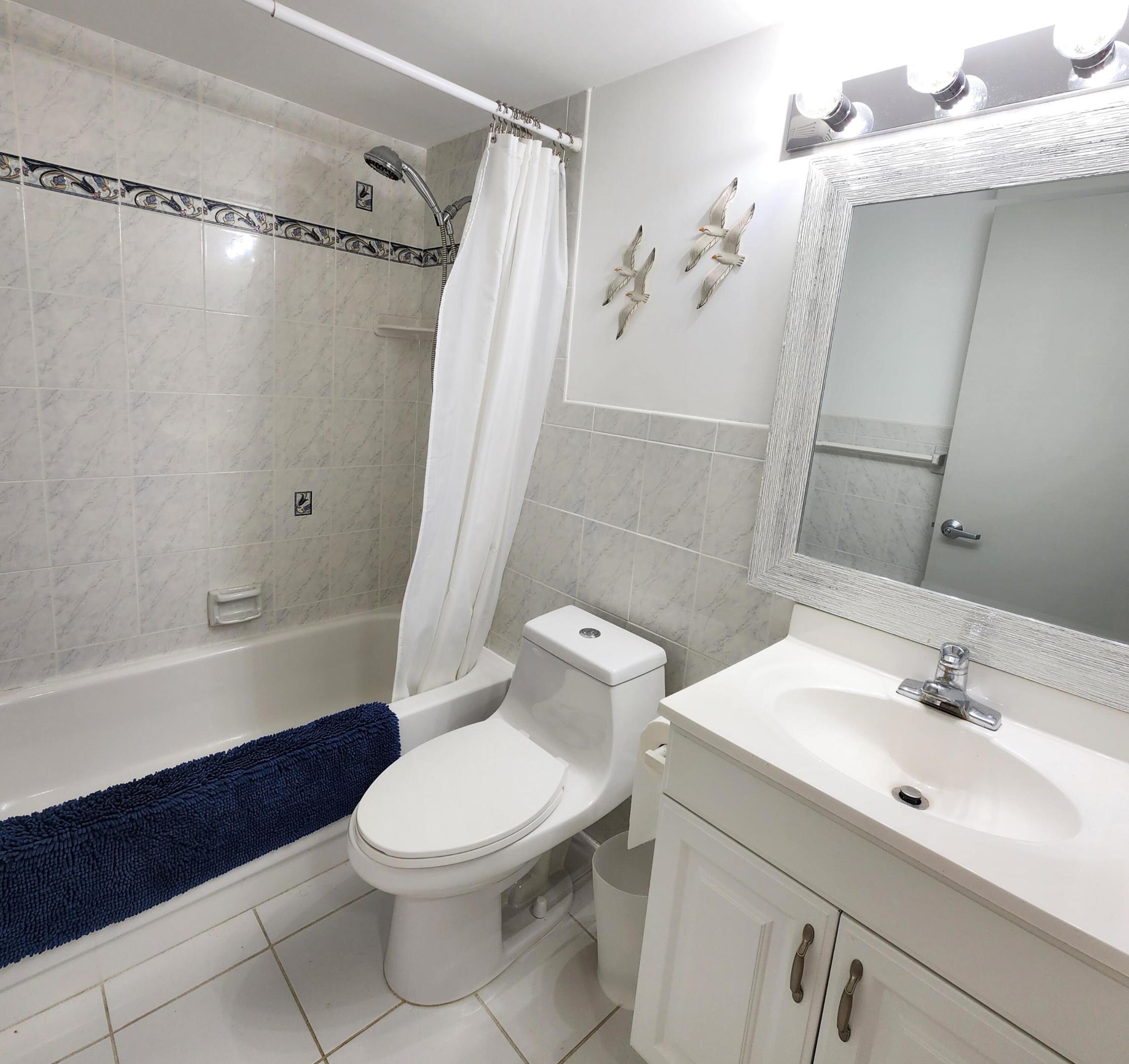 5151 N Highway A1a 411