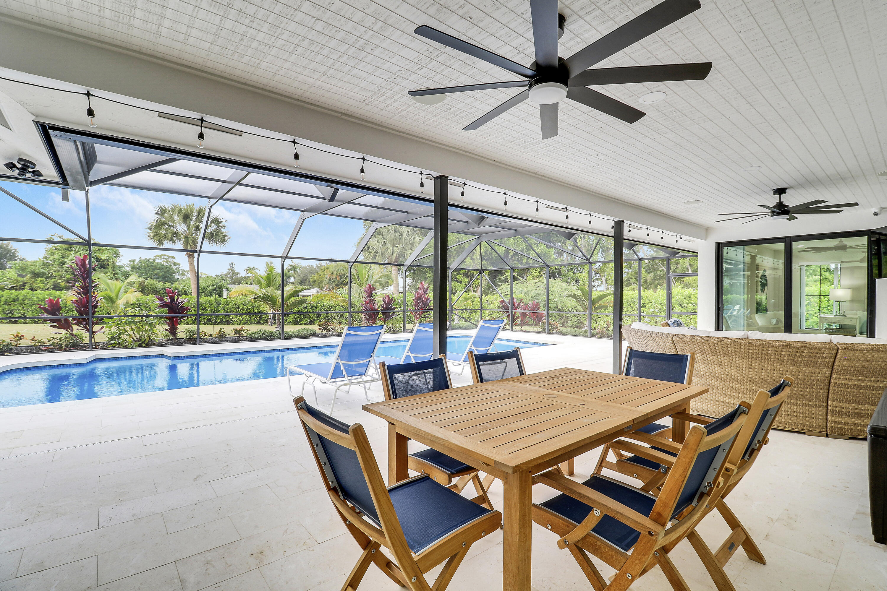 109 SE Turtle Creek Drive