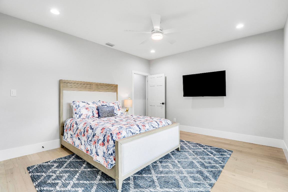 109 SE Turtle Creek Drive