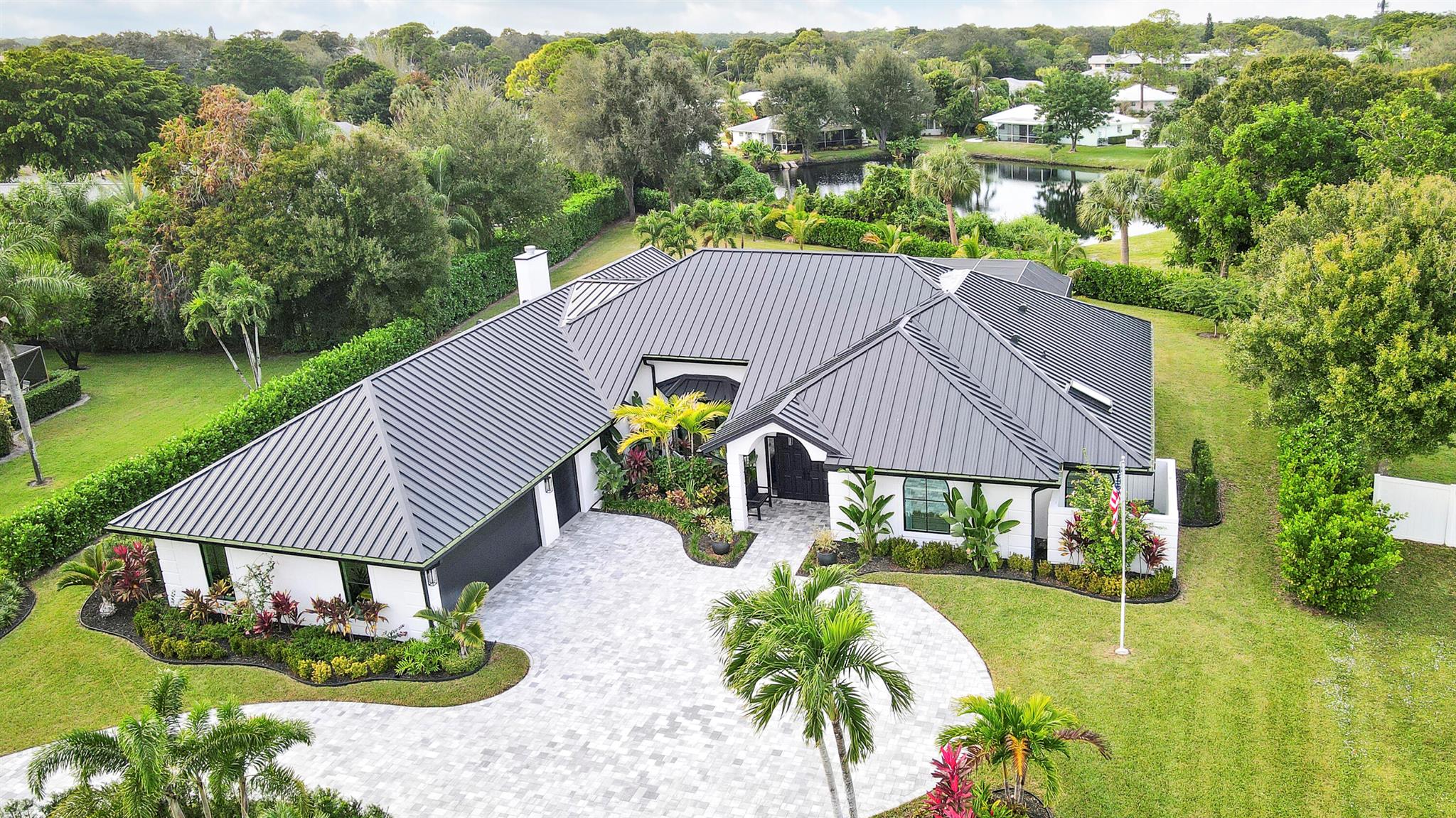 109 SE Turtle Creek Drive