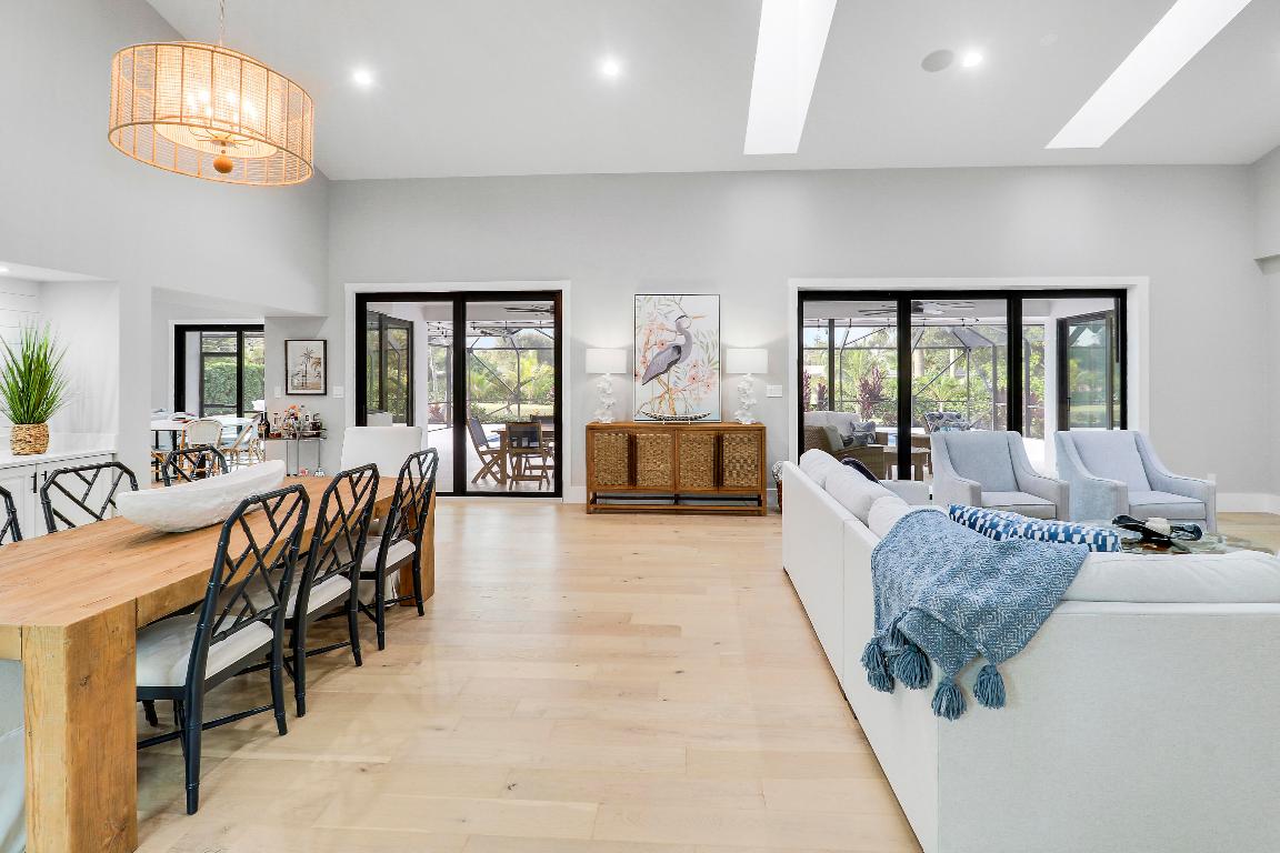 109 SE Turtle Creek Drive