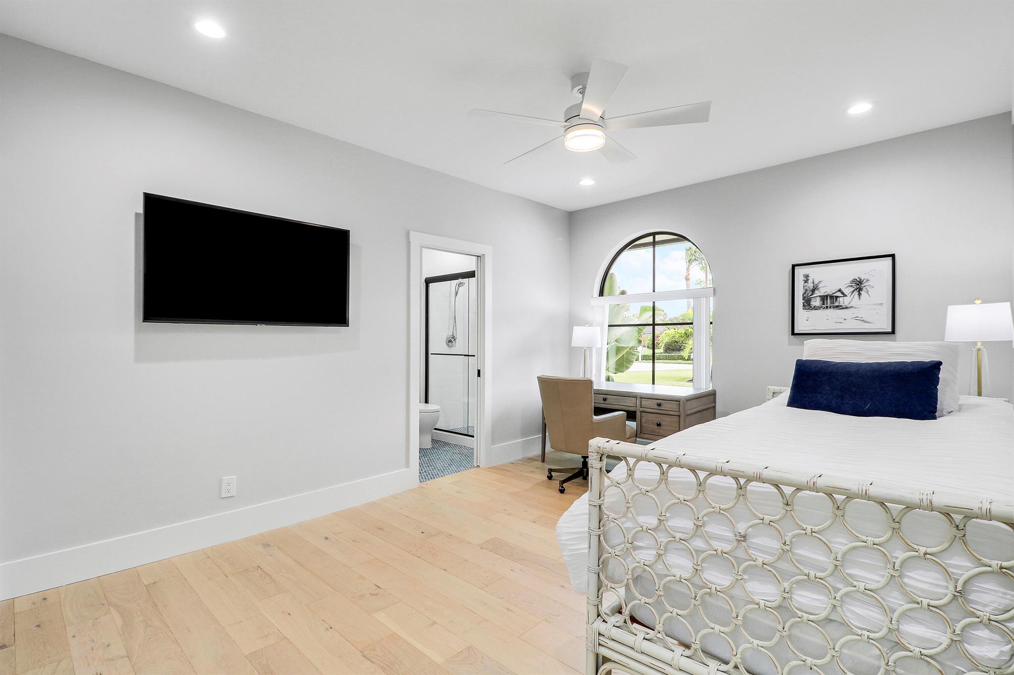 109 SE Turtle Creek Drive