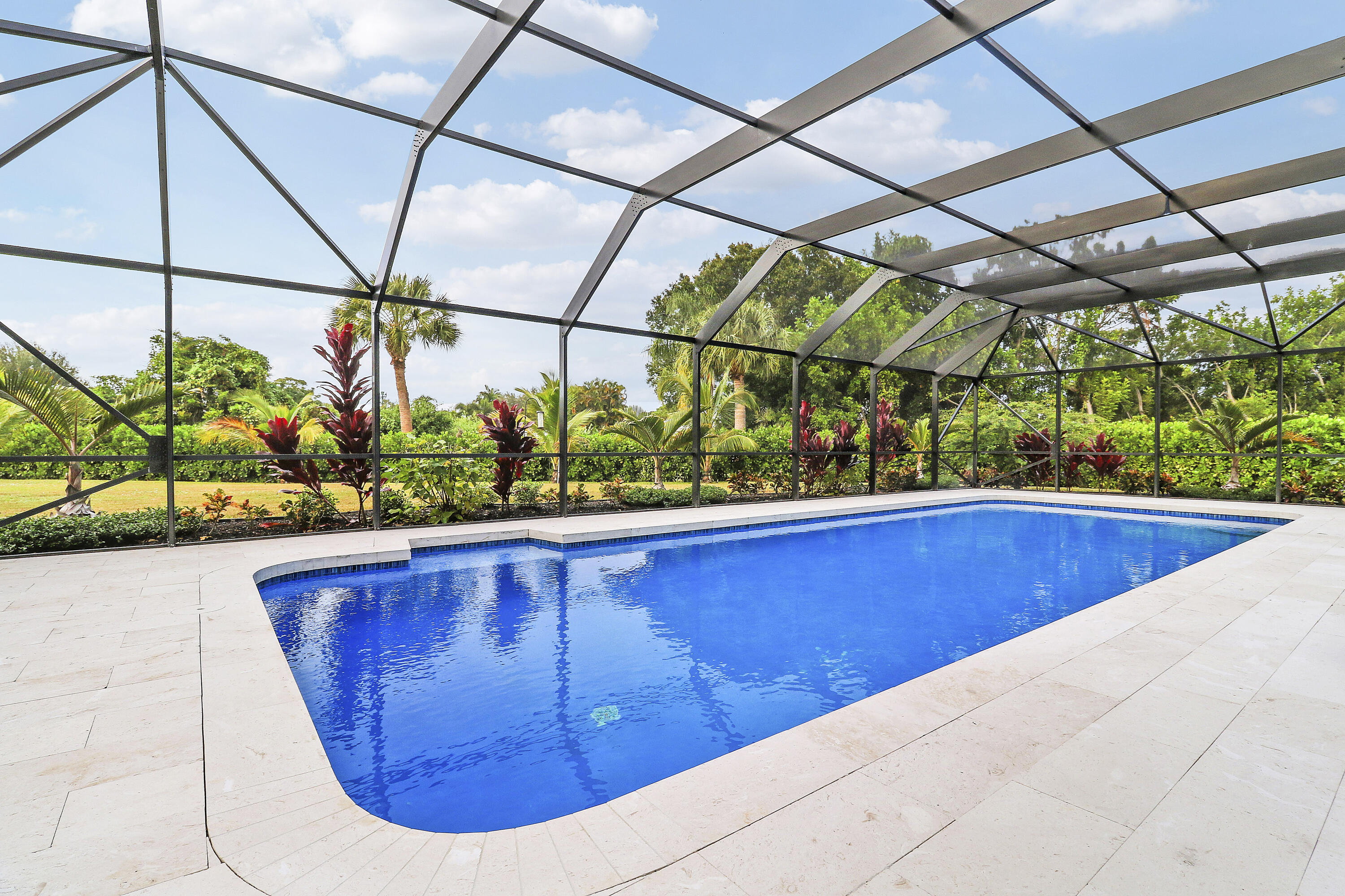 109 SE Turtle Creek Drive