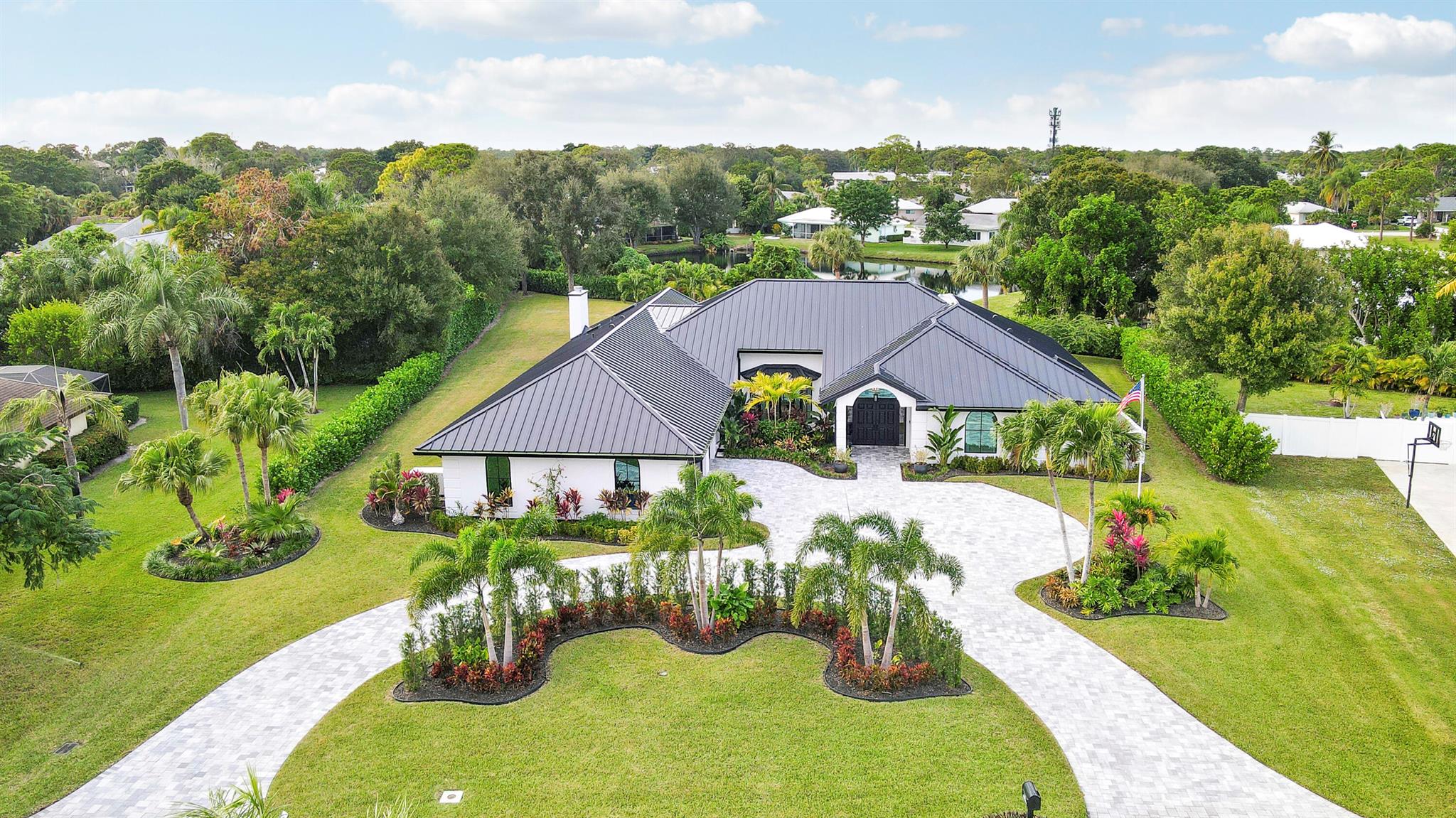 109 SE Turtle Creek Drive