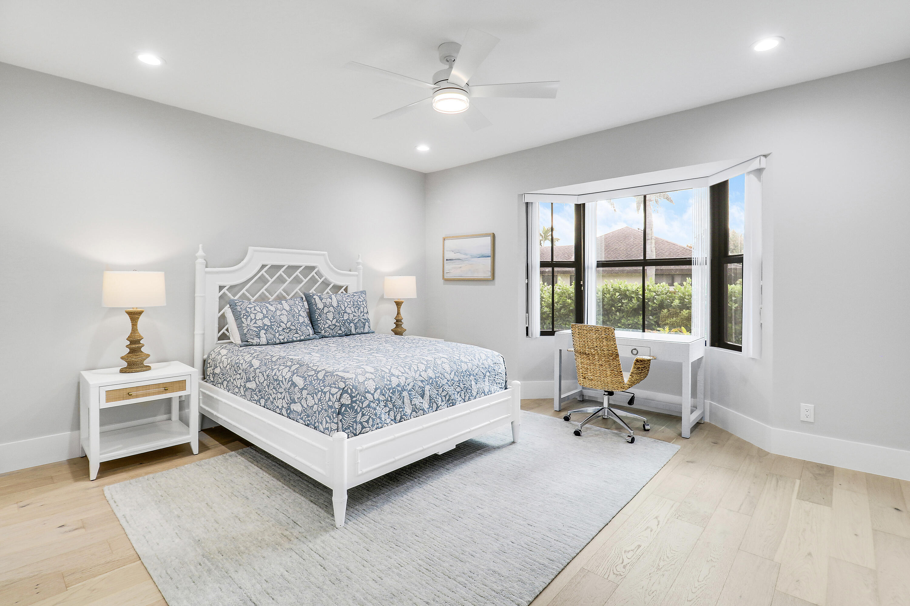 109 SE Turtle Creek Drive