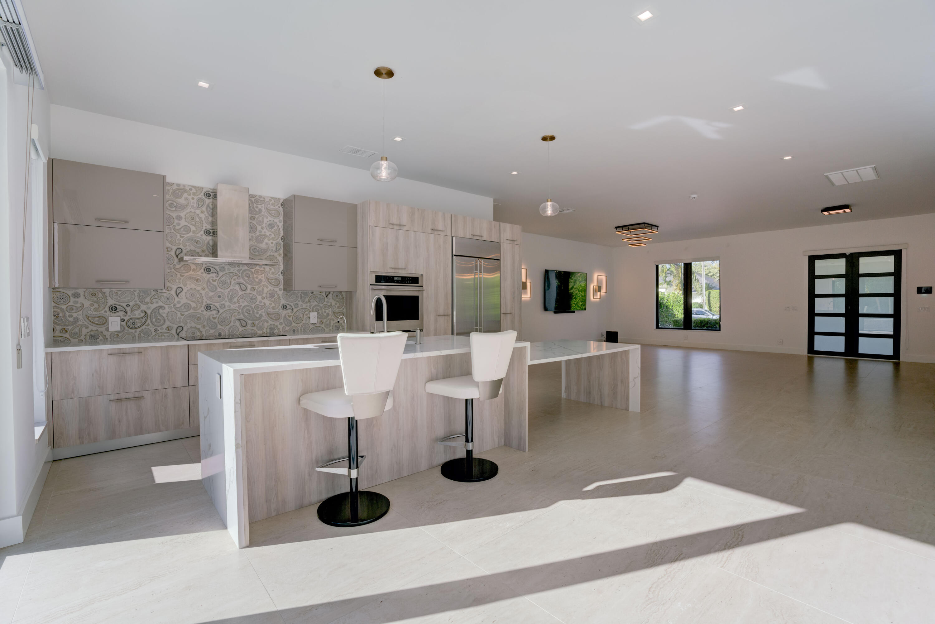 14036 N Miller Drive