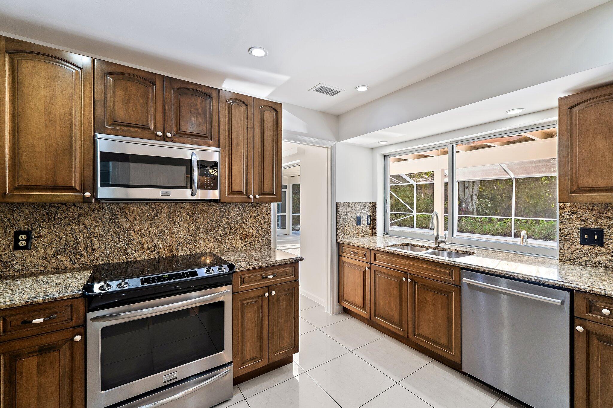 18799 Rio Vista Drive