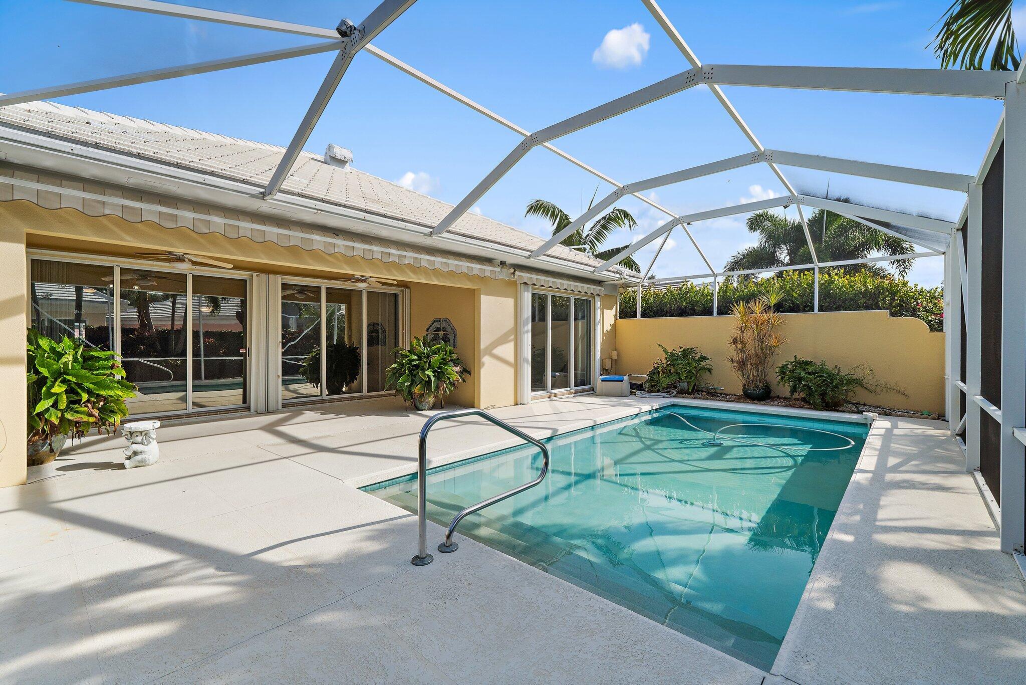 8445 E Garden Oaks Circle