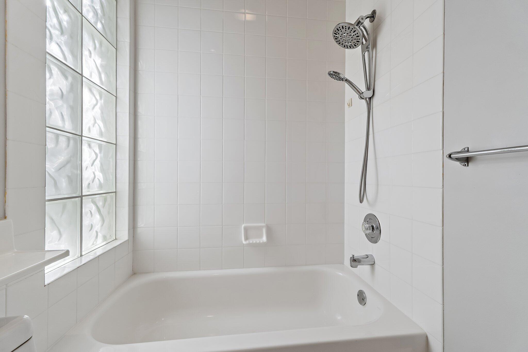 8445 E Garden Oaks Circle