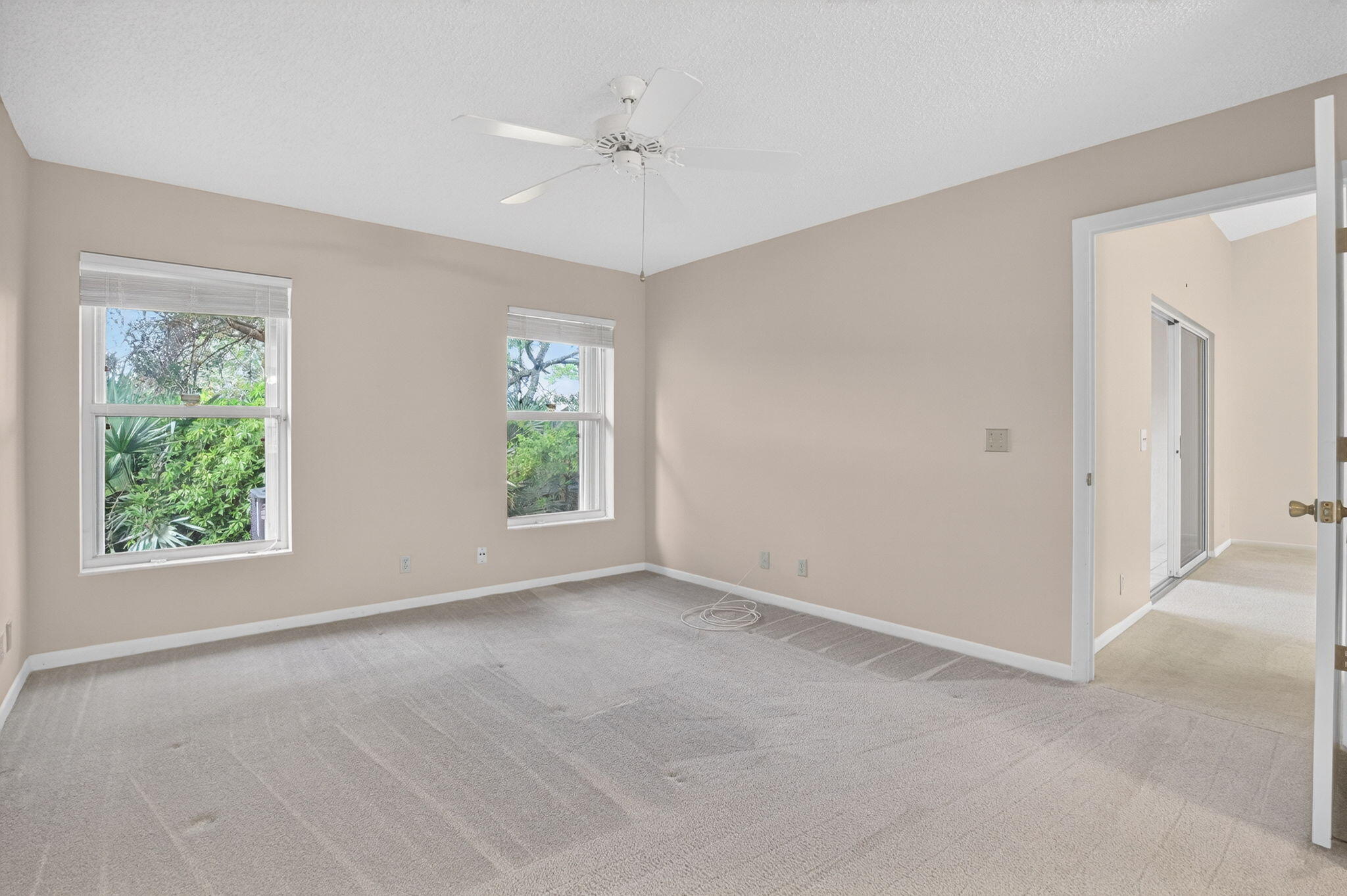 10819 SE Sea Pines Circle