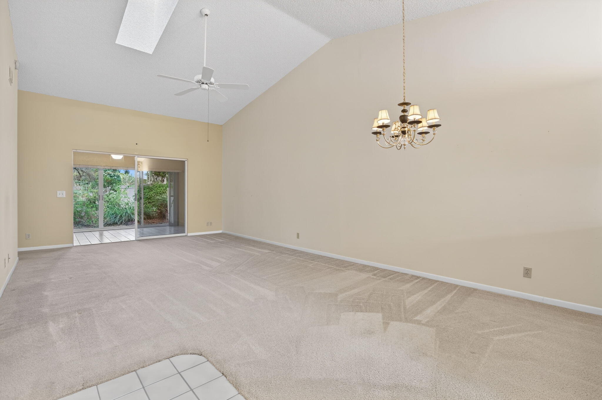 10819 SE Sea Pines Circle