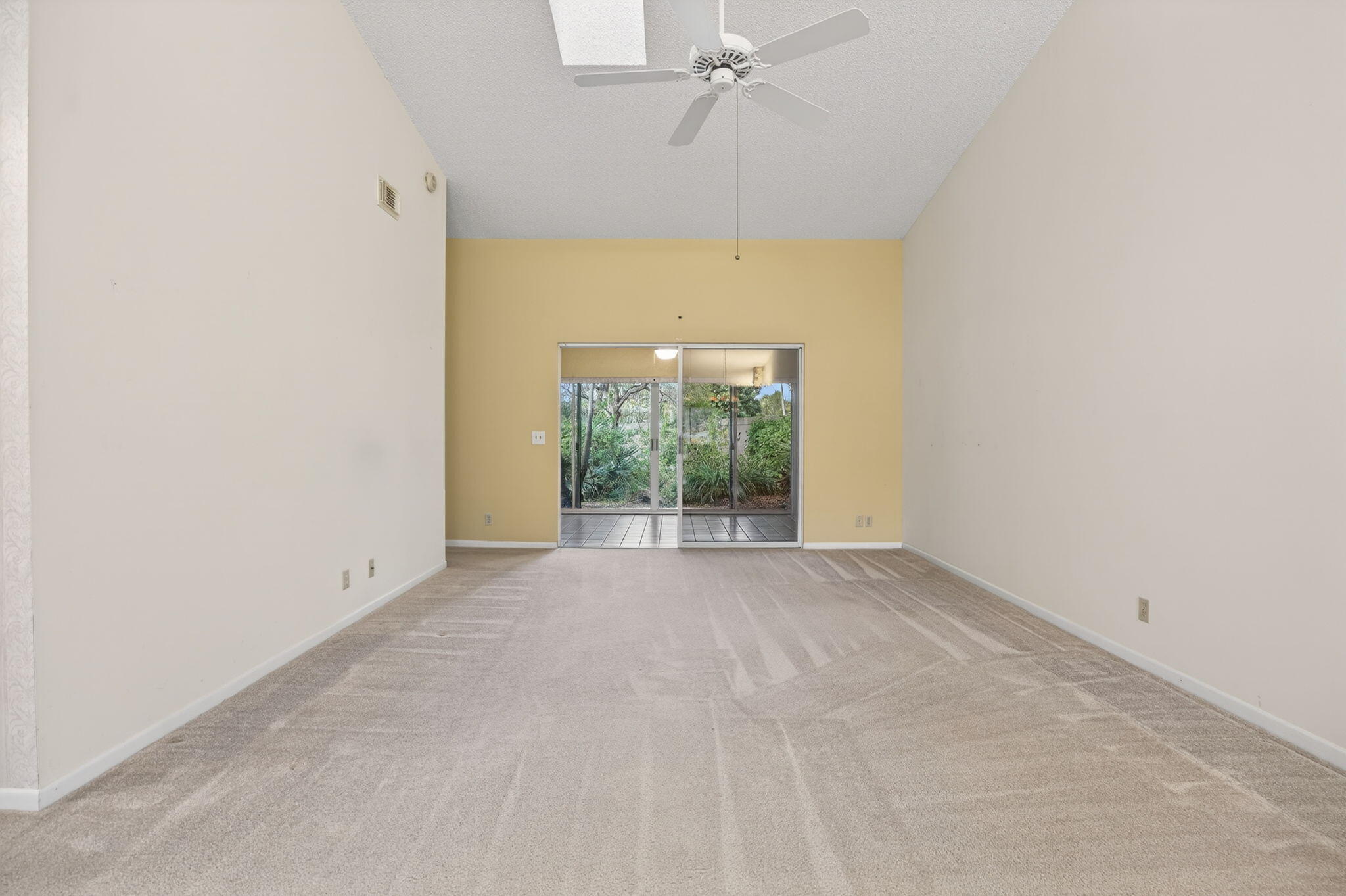 10819 SE Sea Pines Circle