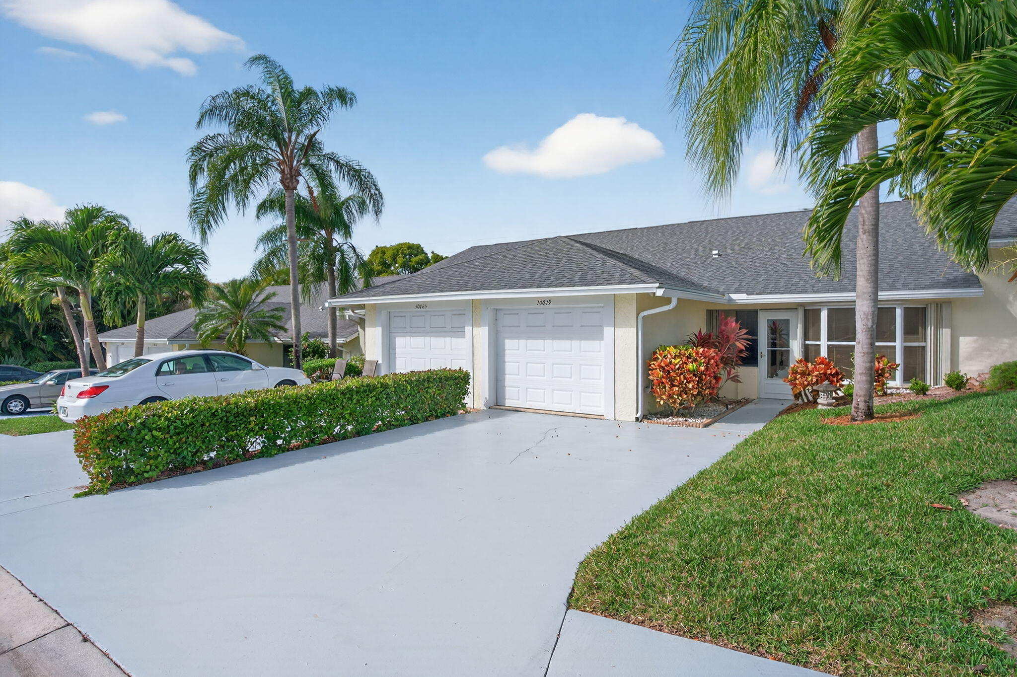 10819 SE Sea Pines Circle