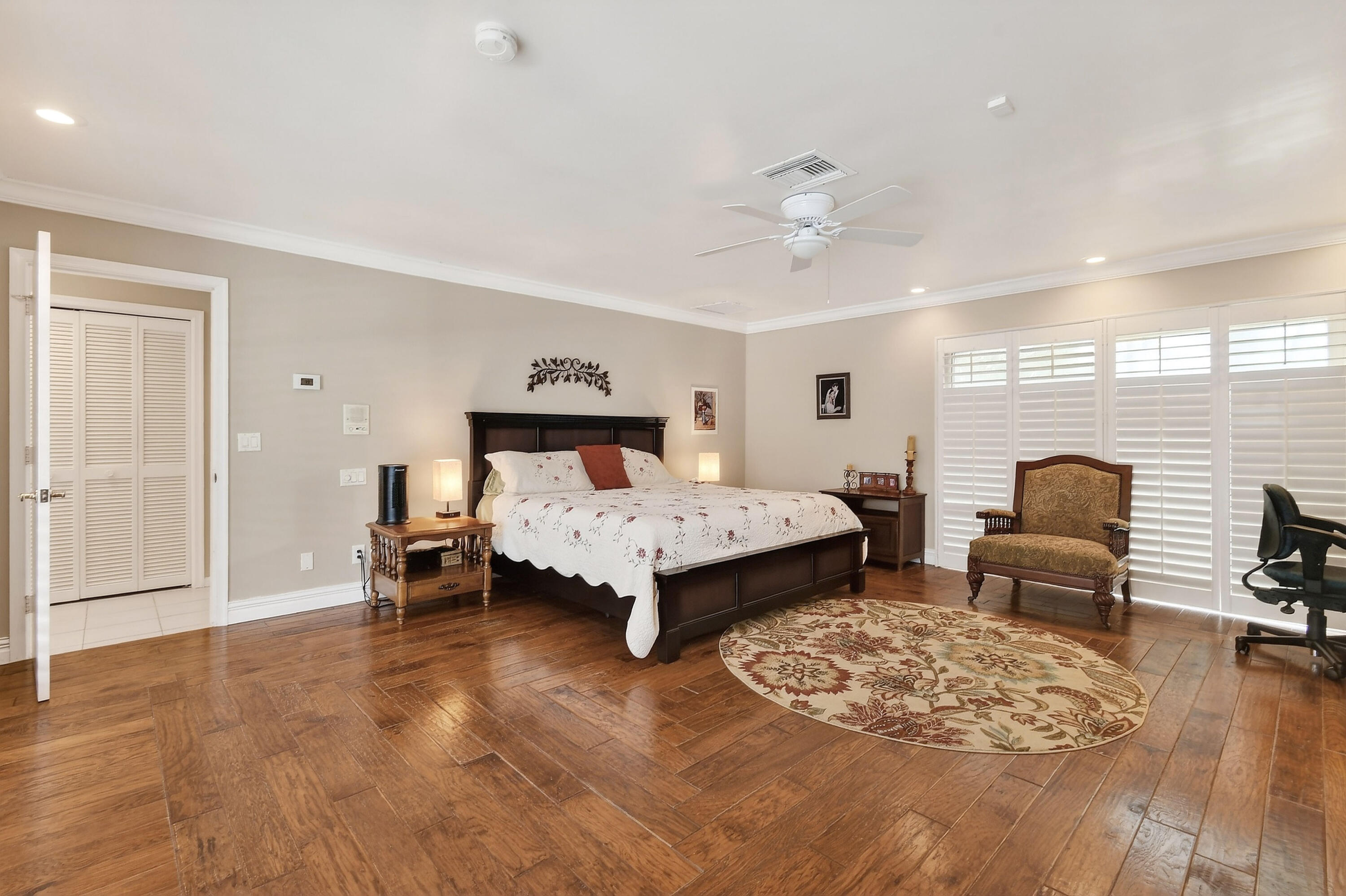 285 Golfview Drive