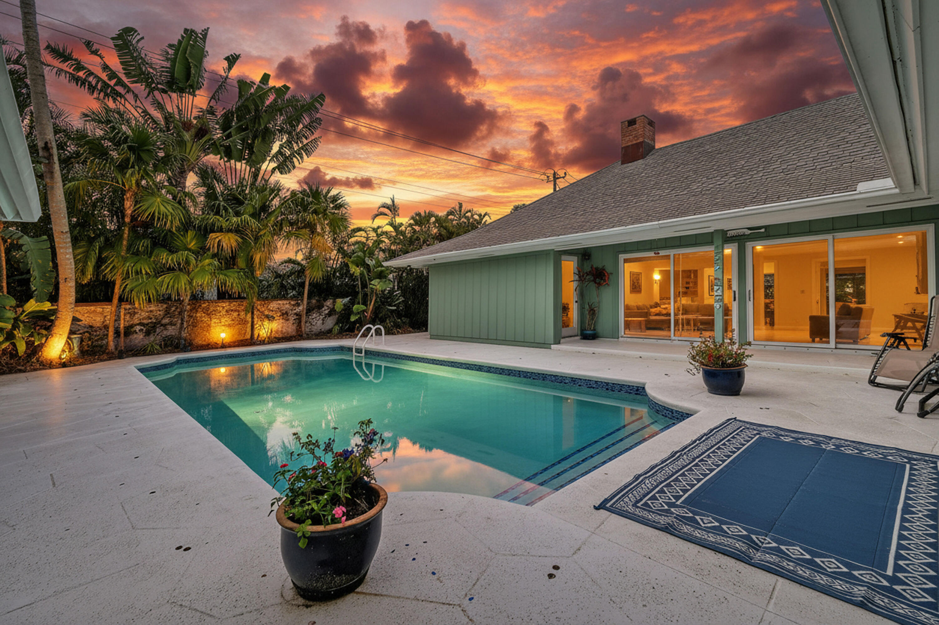 285 Golfview Drive