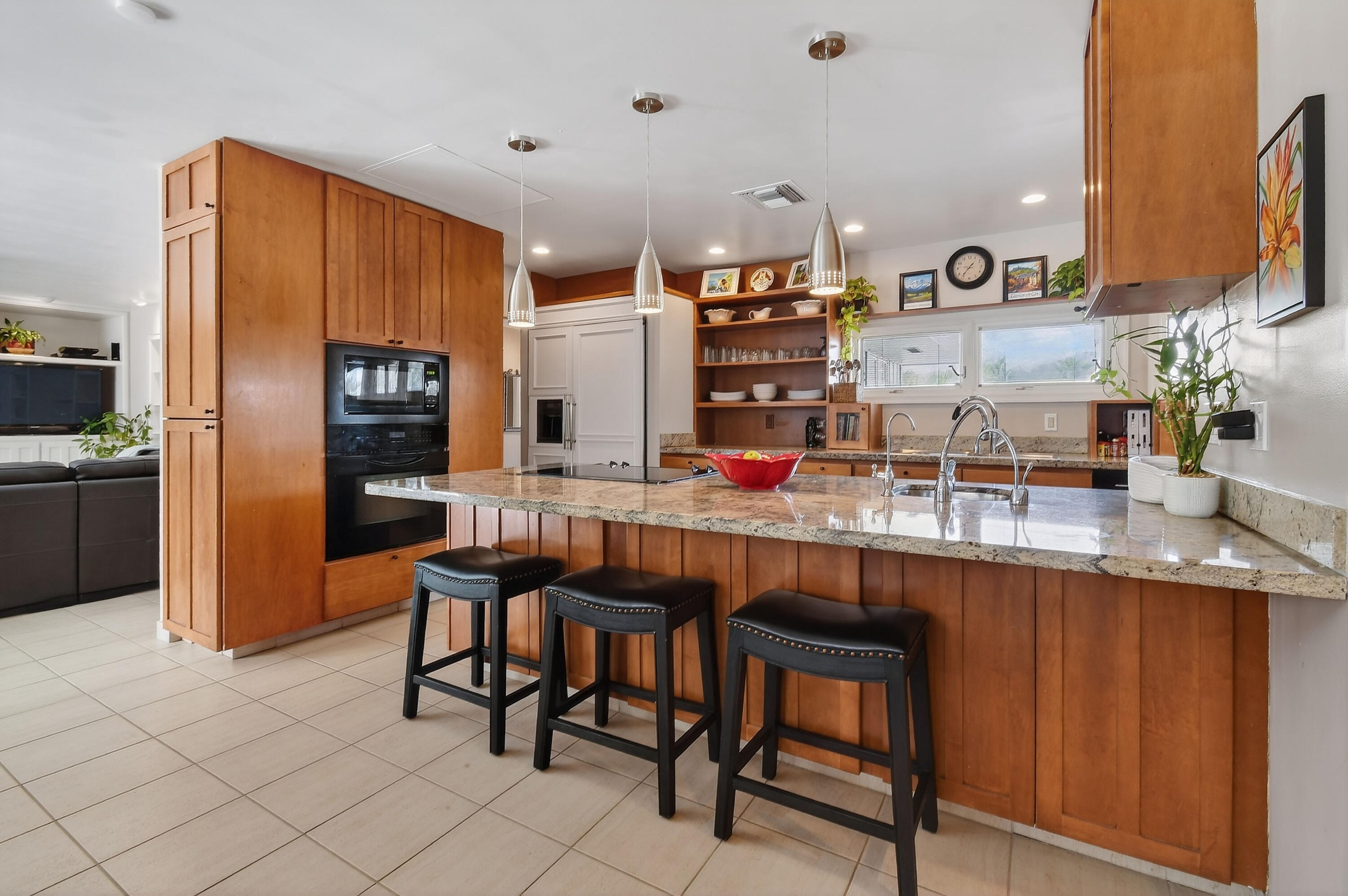 285 Golfview Drive