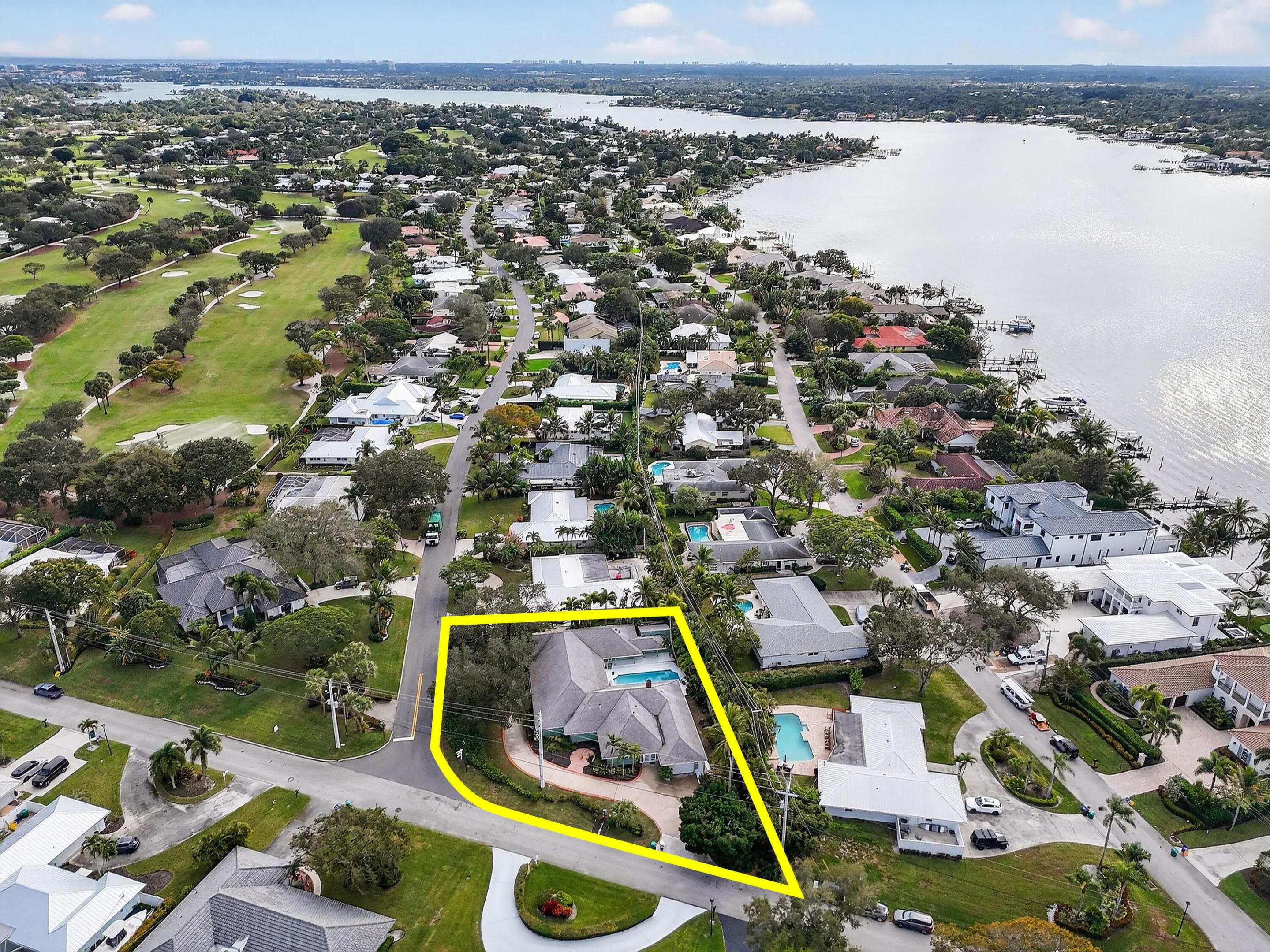 285 Golfview Drive