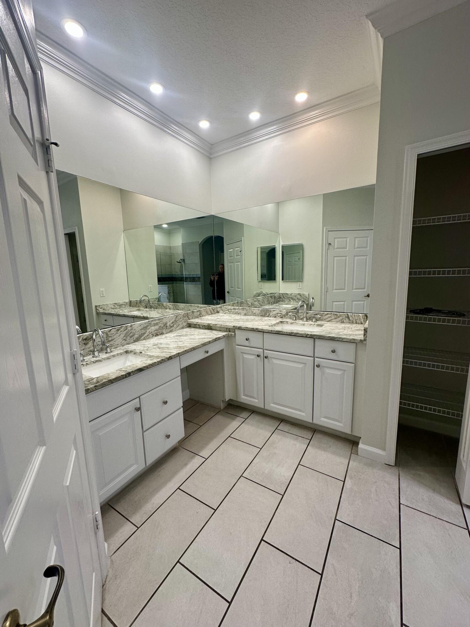 5785 Crooked Oak Ave Avenue, Hobe Sound