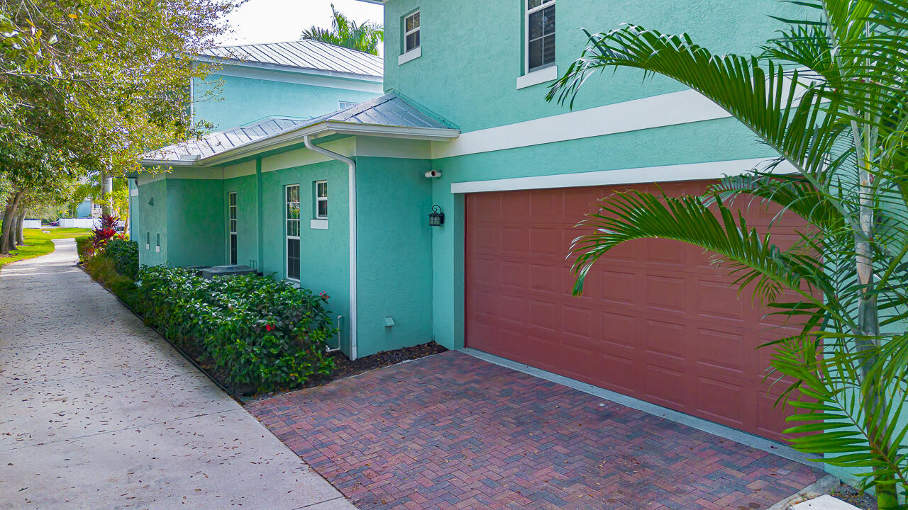 1670 SW Prosperity Way, Palm City