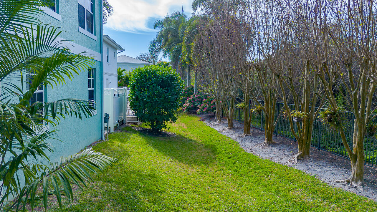 1670 SW Prosperity Way, Palm City