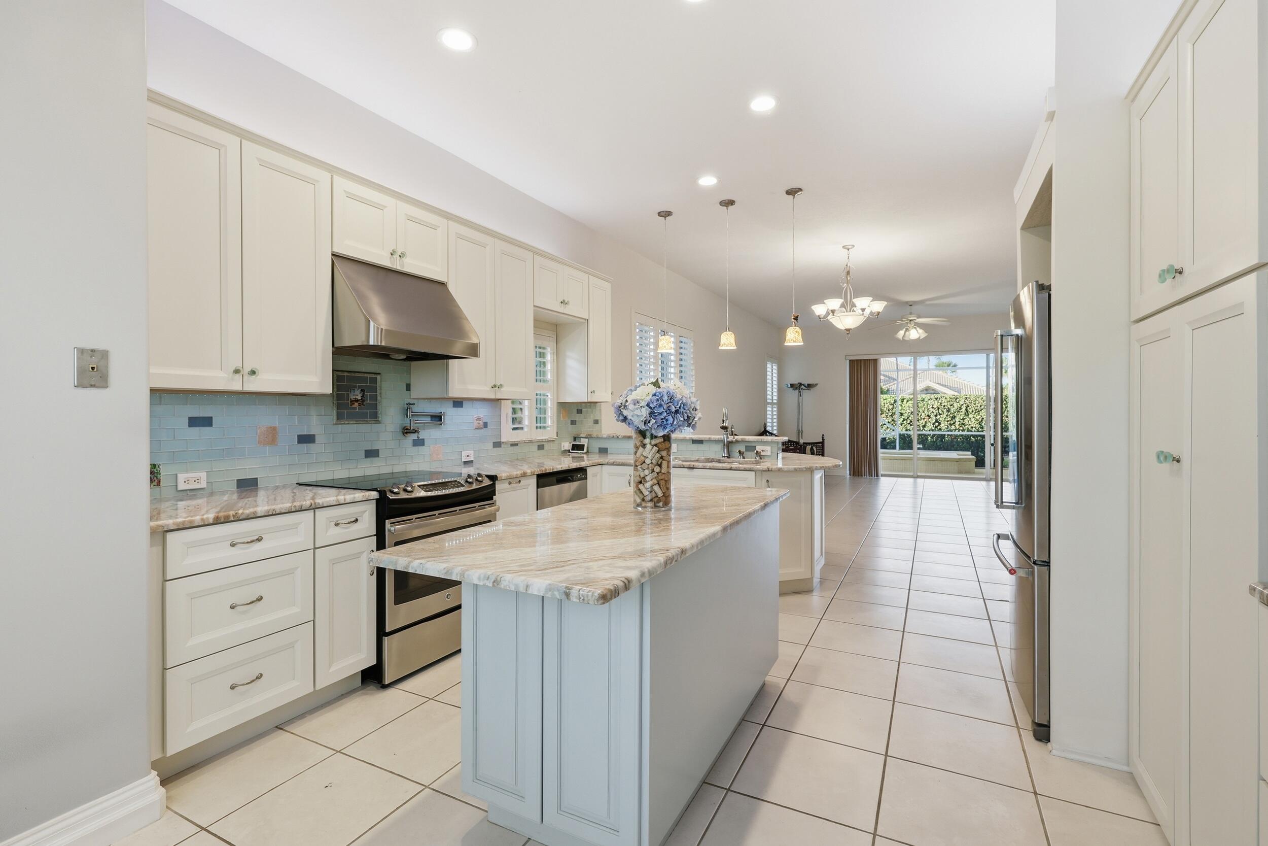7954 SE Hempstead Circle, Hobe Sound