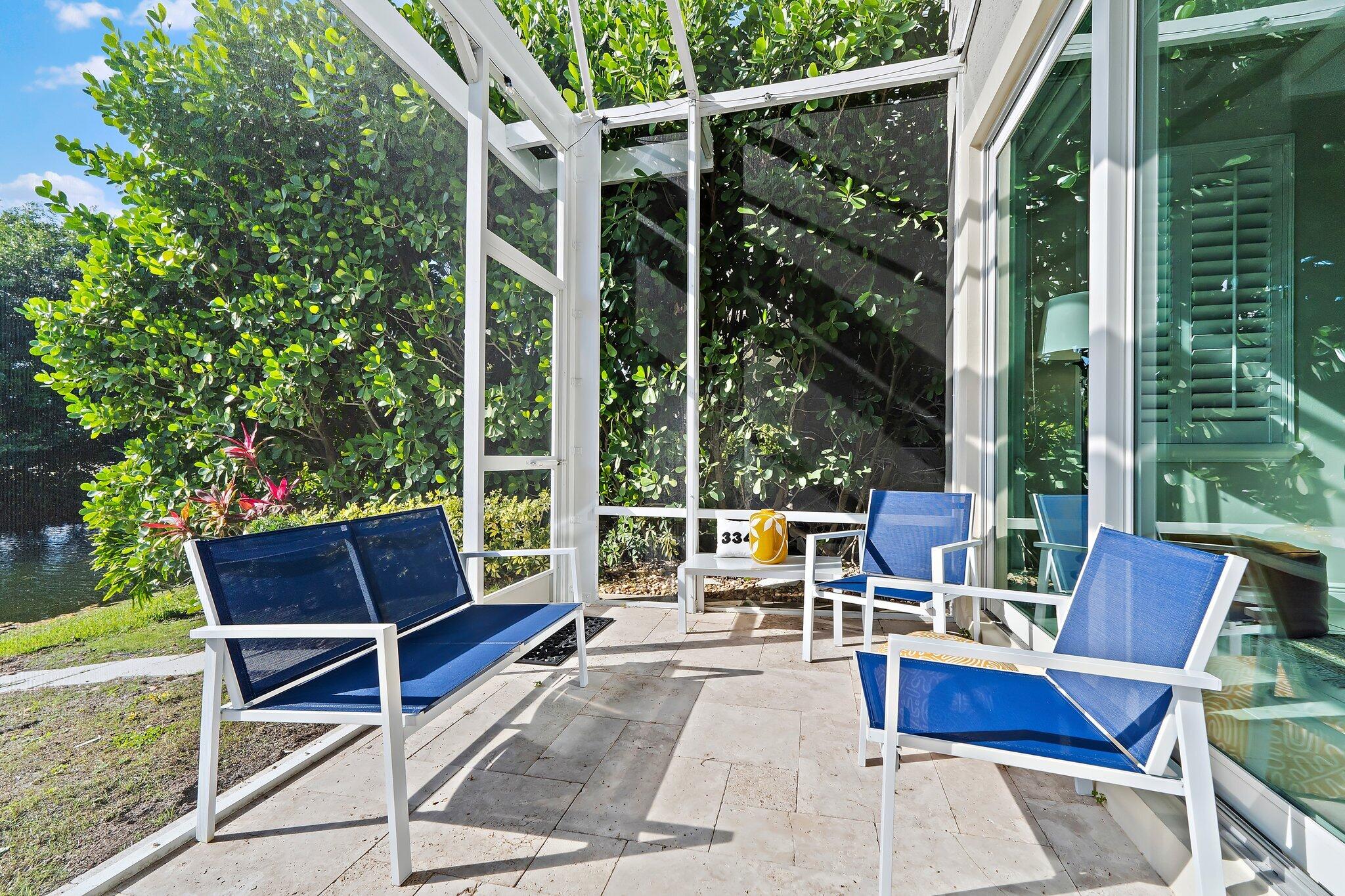 402 Resort Lane, Palm Beach Gardens