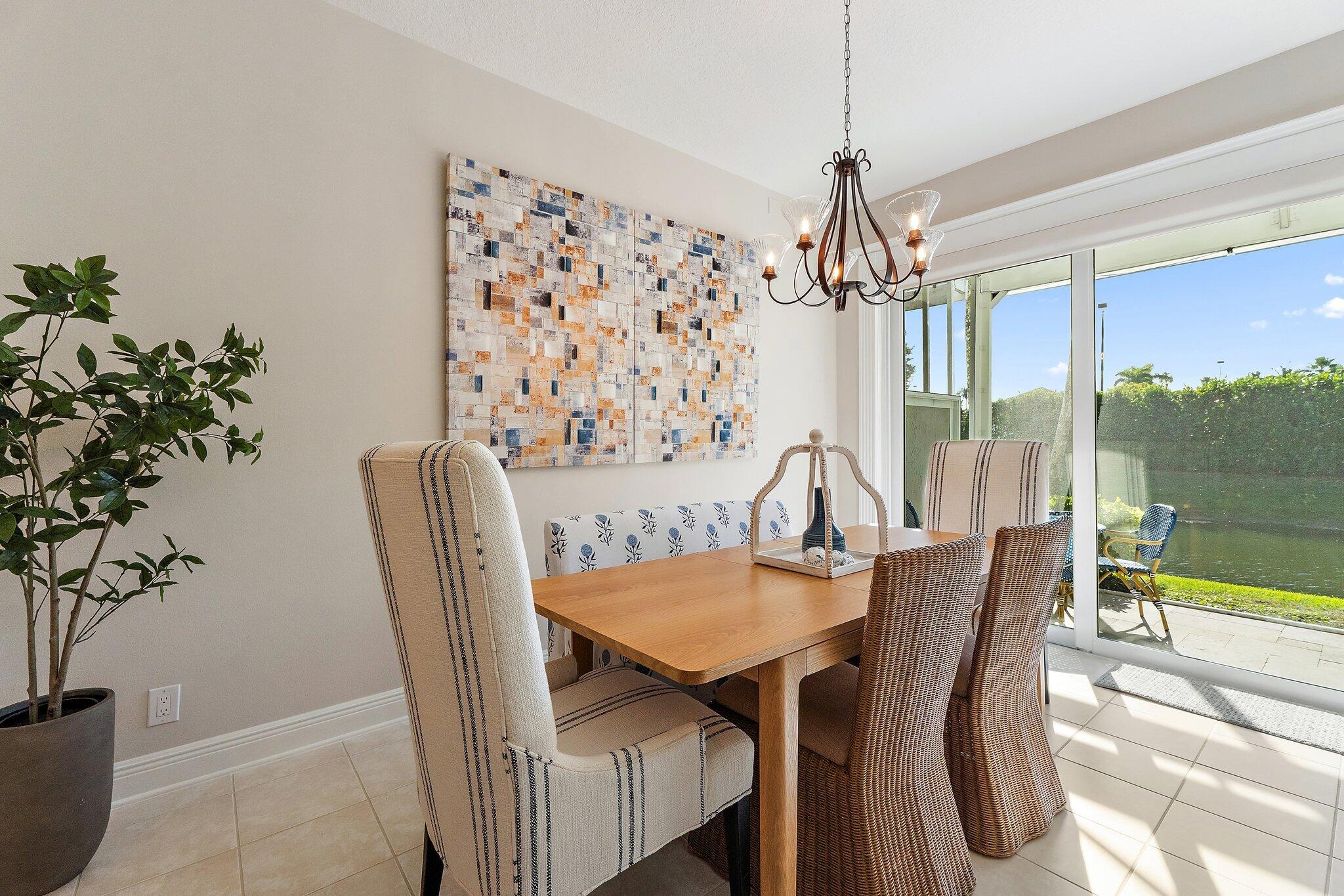 402 Resort Lane, Palm Beach Gardens