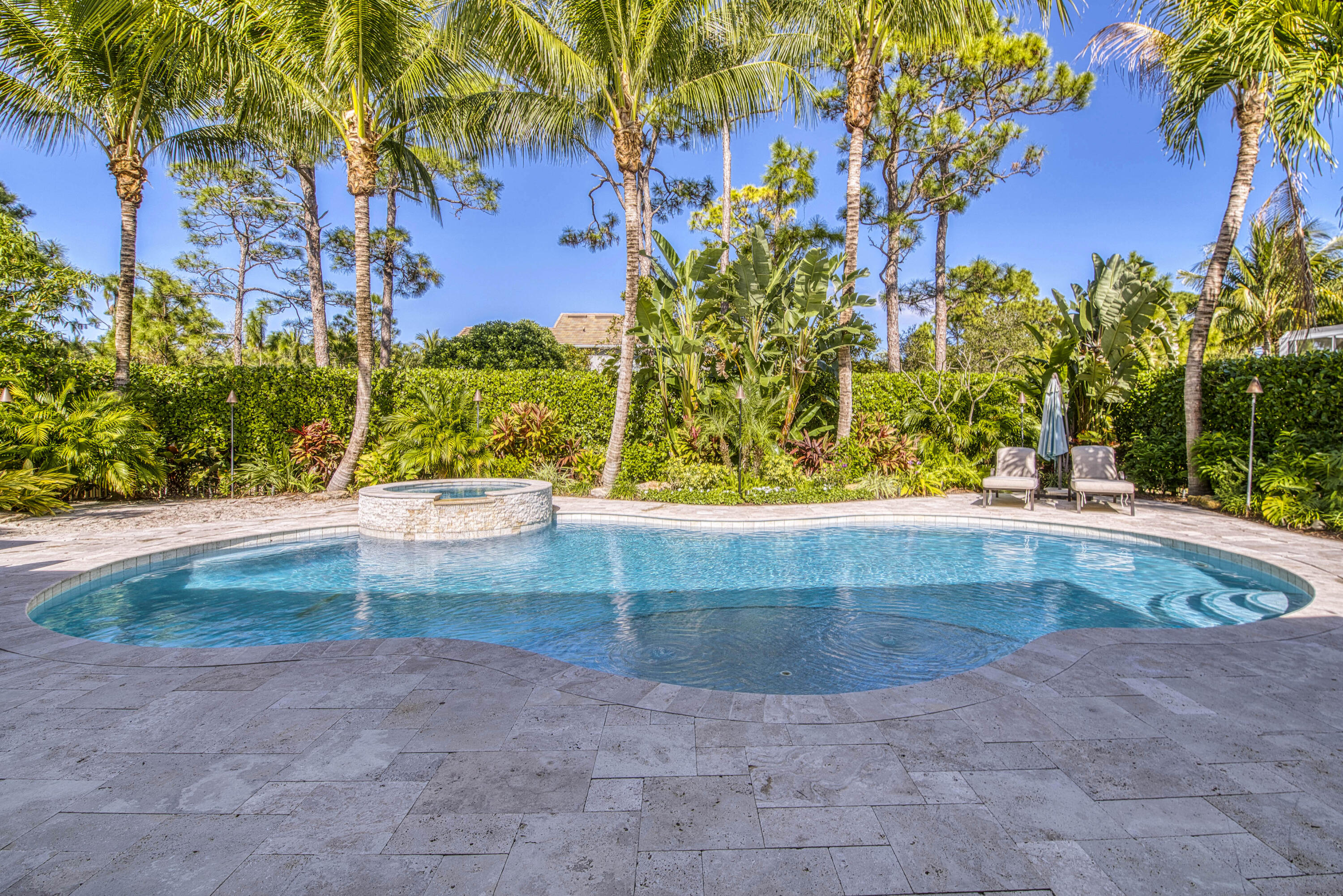 217 Shores Pointe Drive