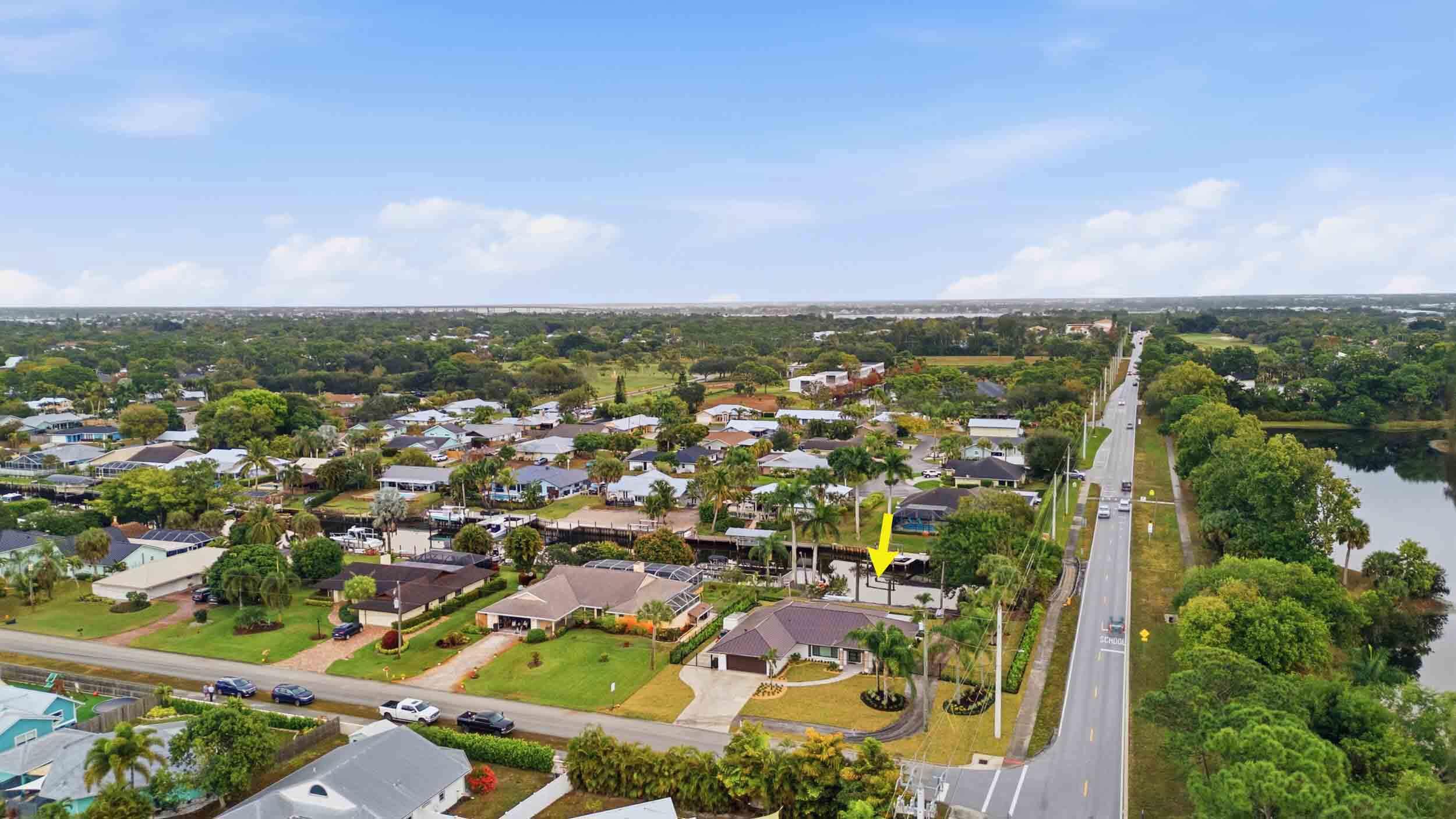 1489 SW Pine Tree Lane, Palm City