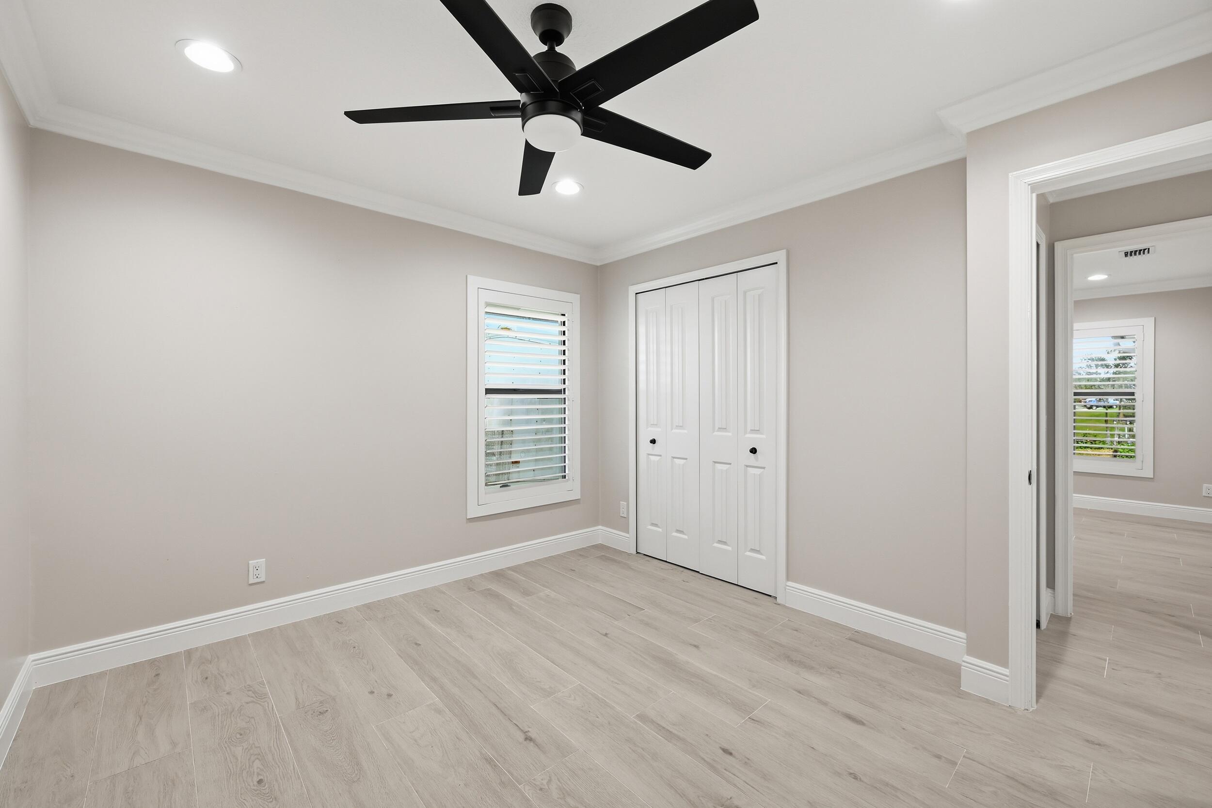 1489 SW Pine Tree Lane, Palm City