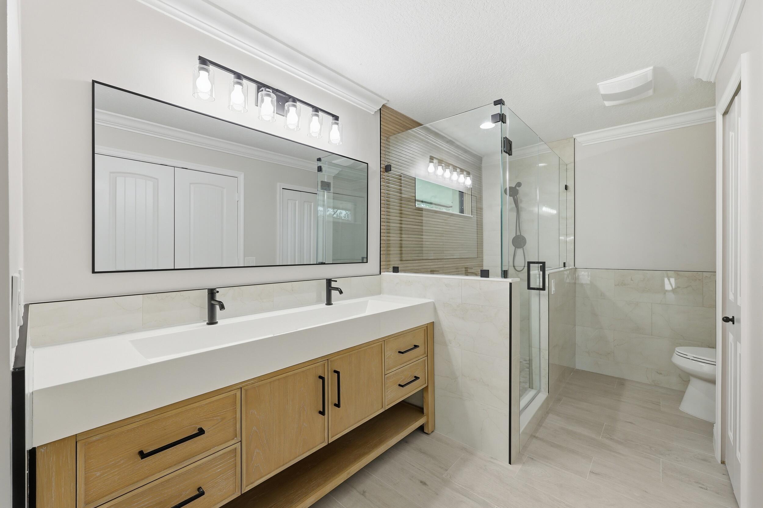 1489 SW Pine Tree Lane, Palm City